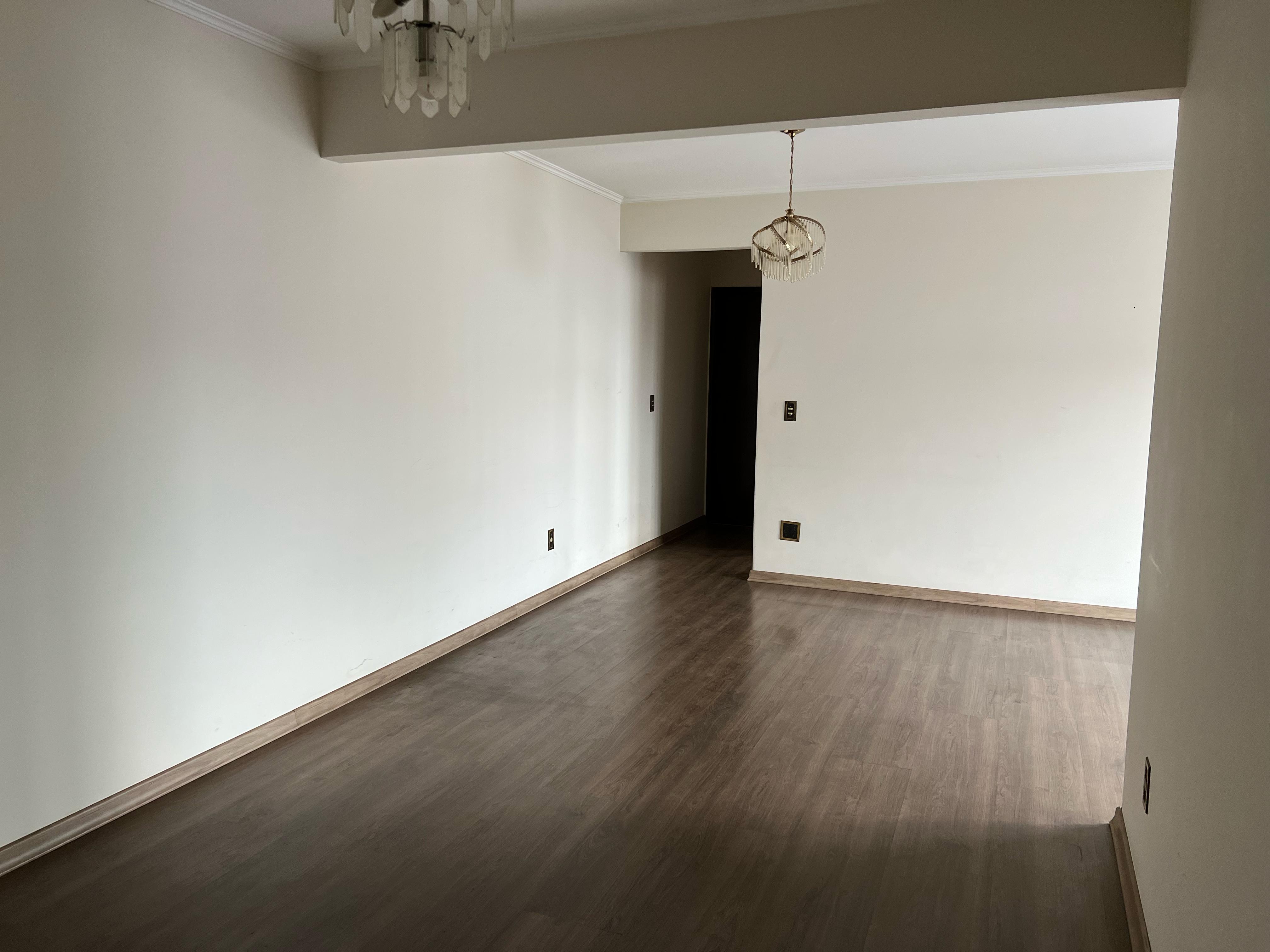 Apartamento para venda no centro de São Lourenço  - MG.