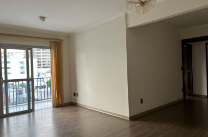 Apartamento para venda no centro de São Lourenço  - MG.