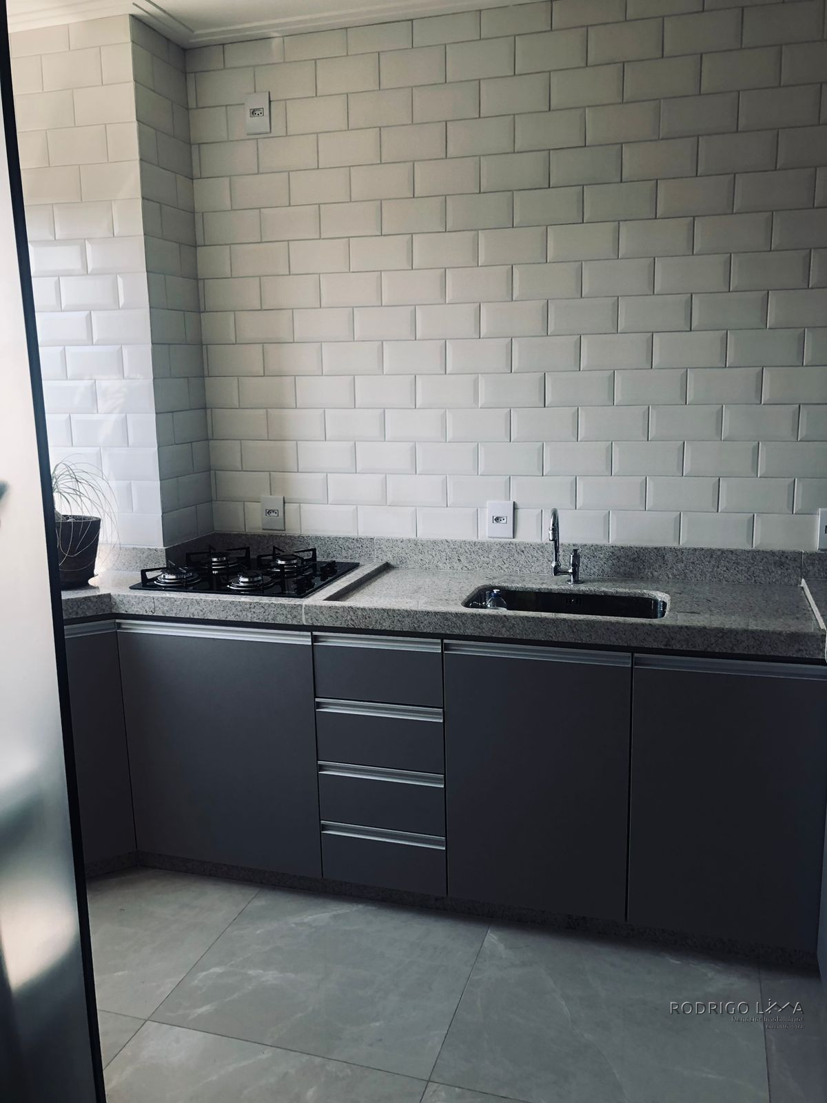 Lindo flat para venda em bairro nobre de São Lourenço - MG.