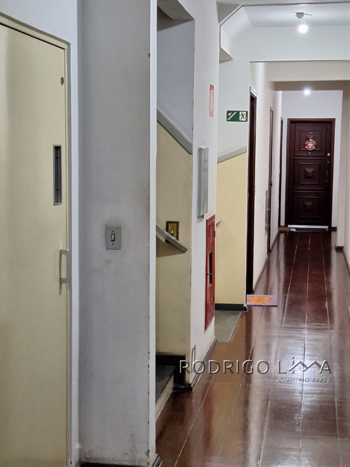 Lindo apartamento para venda no centro de São Lourenço - MG.