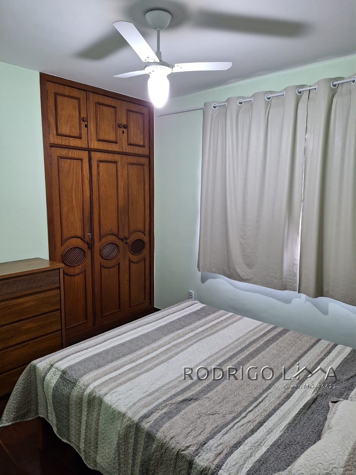 Lindo apartamento para venda no centro de São Lourenço - MG.