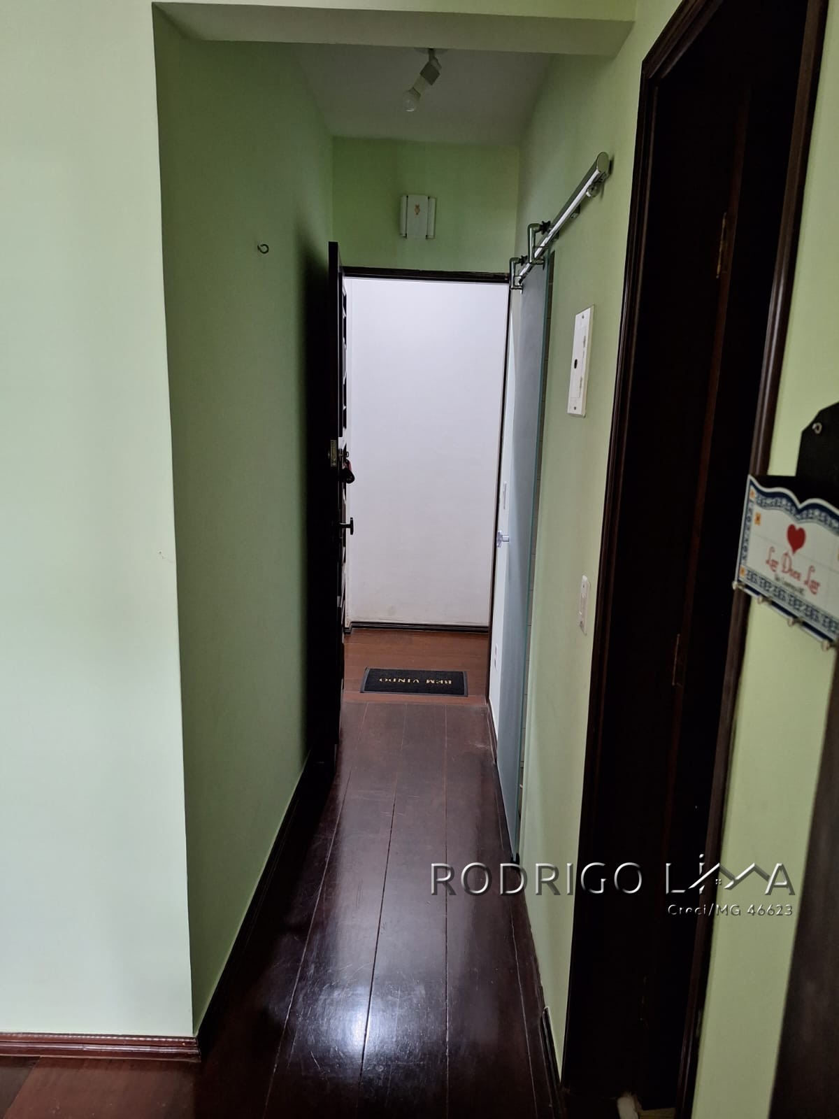 Lindo apartamento para venda no centro de São Lourenço - MG.