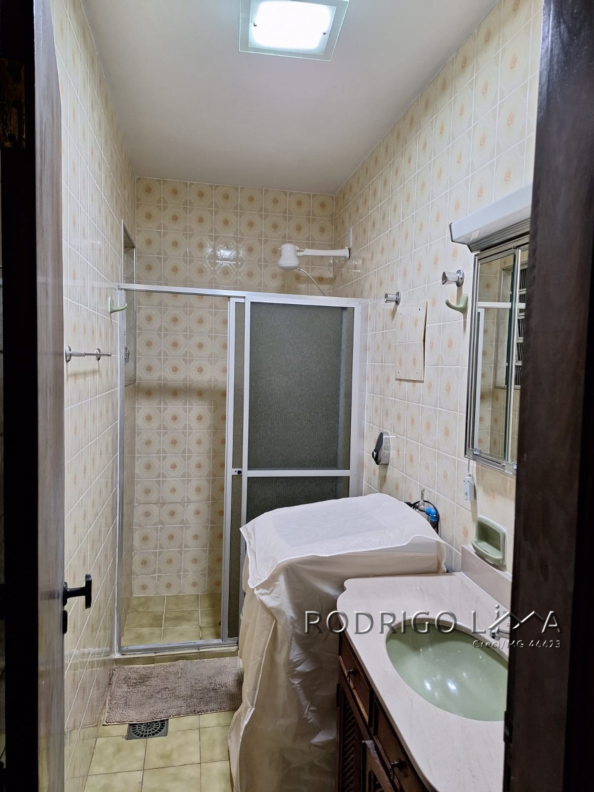 Lindo apartamento para venda no centro de São Lourenço - MG.