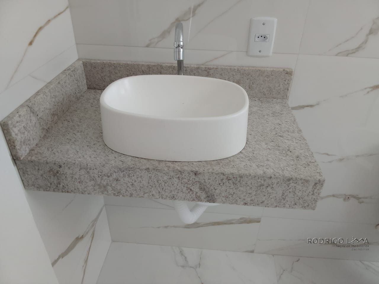 Lindo apartamento para venda em São Lourenço - MG.