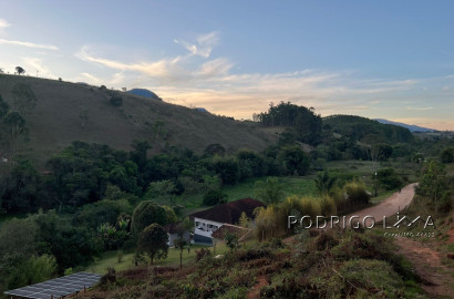 Linda área para venda em Dom Viçoso - MG.