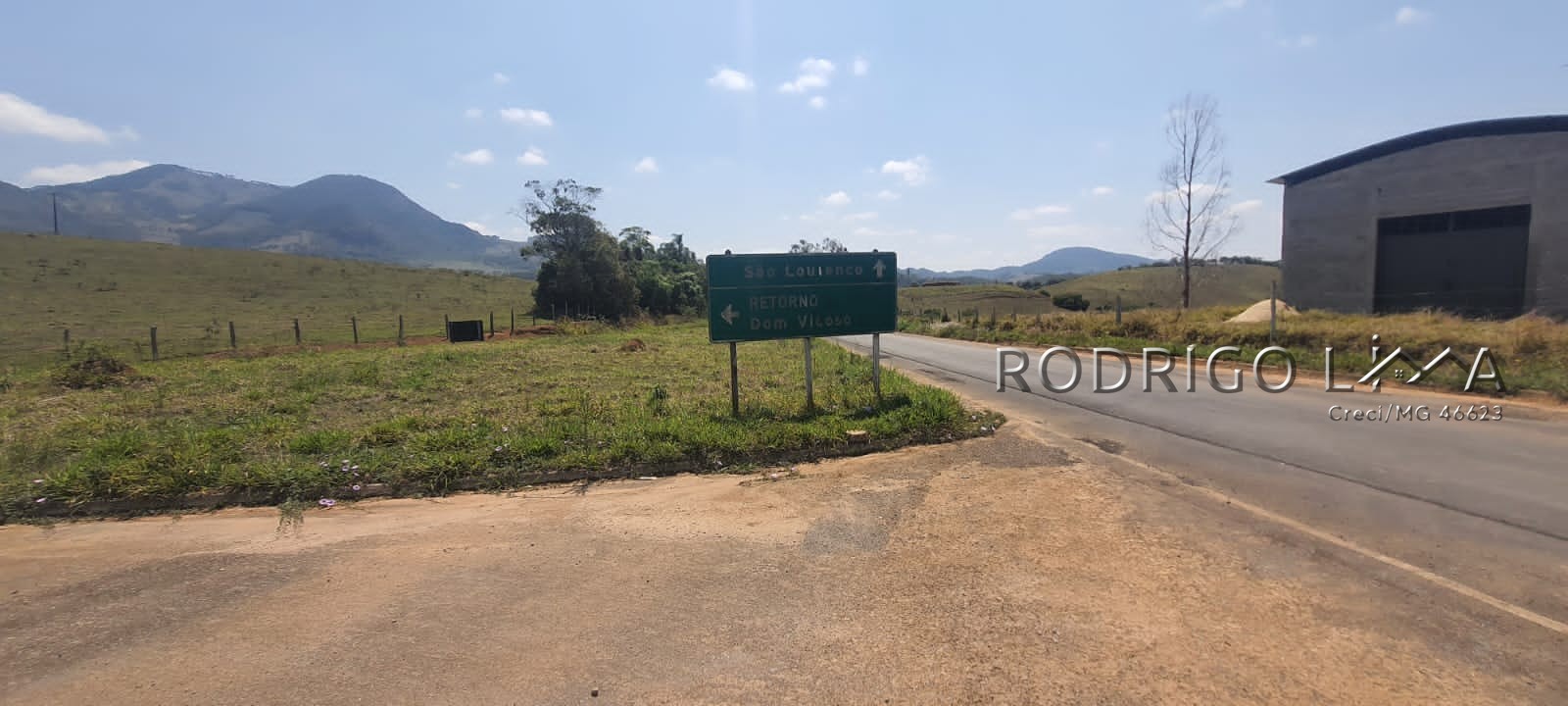 Linda área para venda em Dom Viçoso - MG.