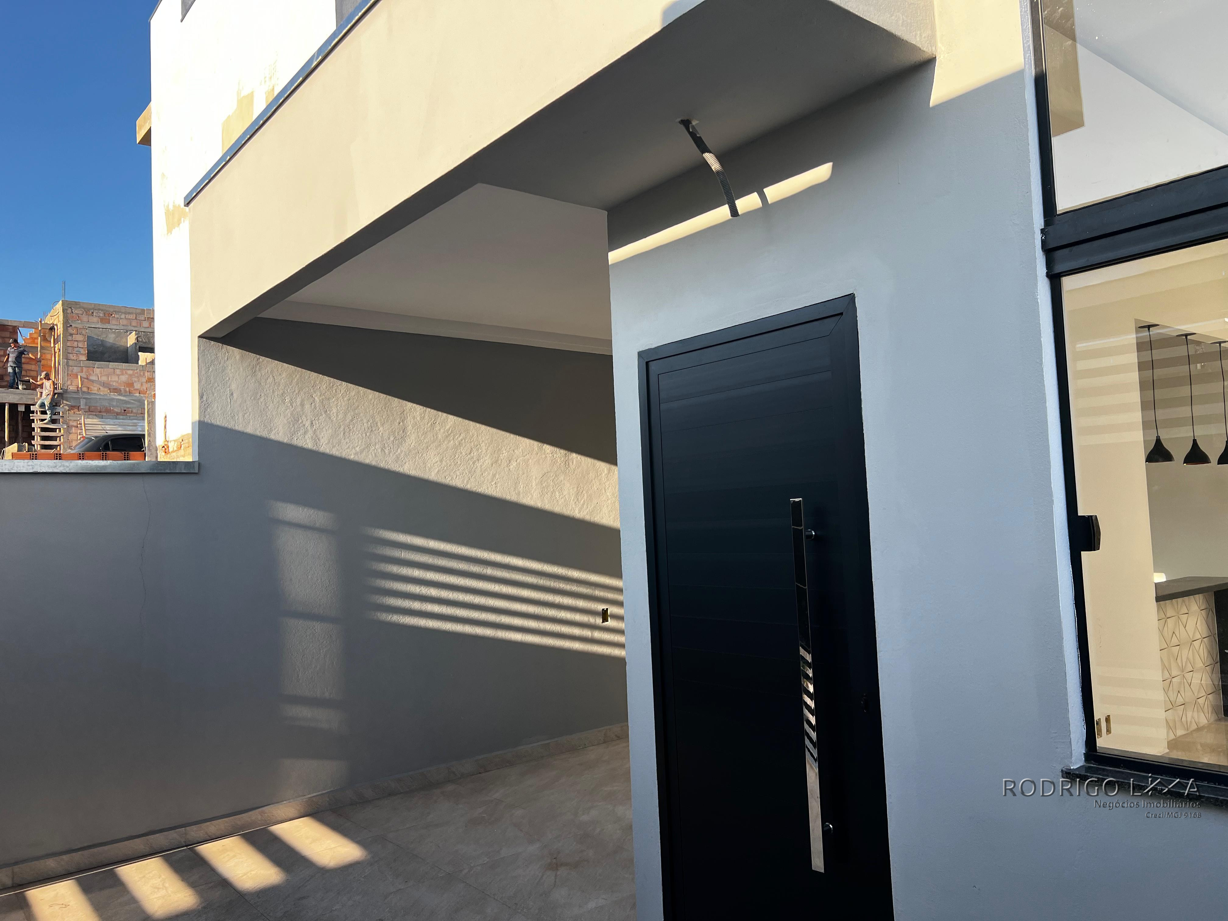 Linda casa nova para venda em São Lourenço MG