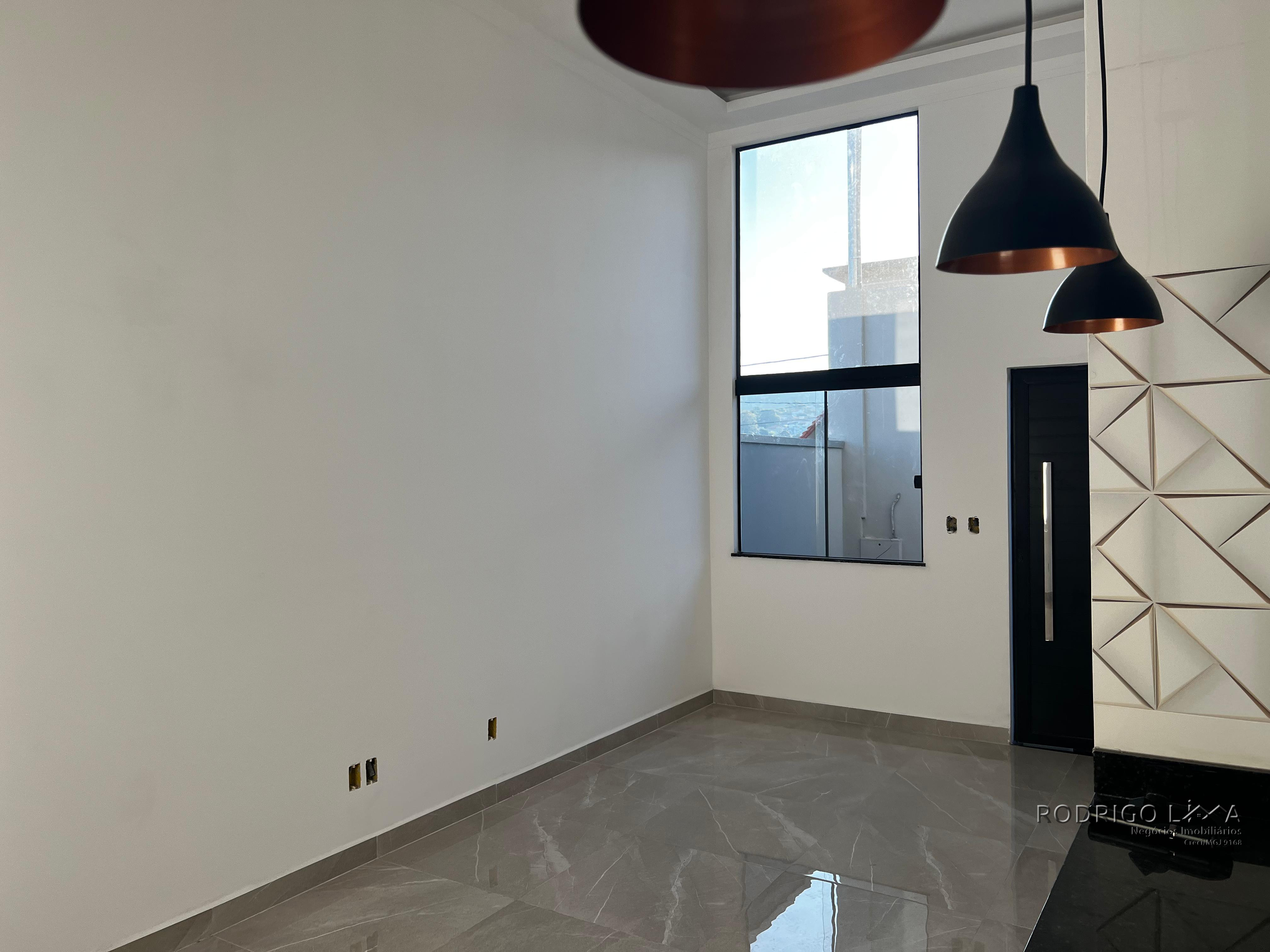 Linda casa nova para venda em São Lourenço MG