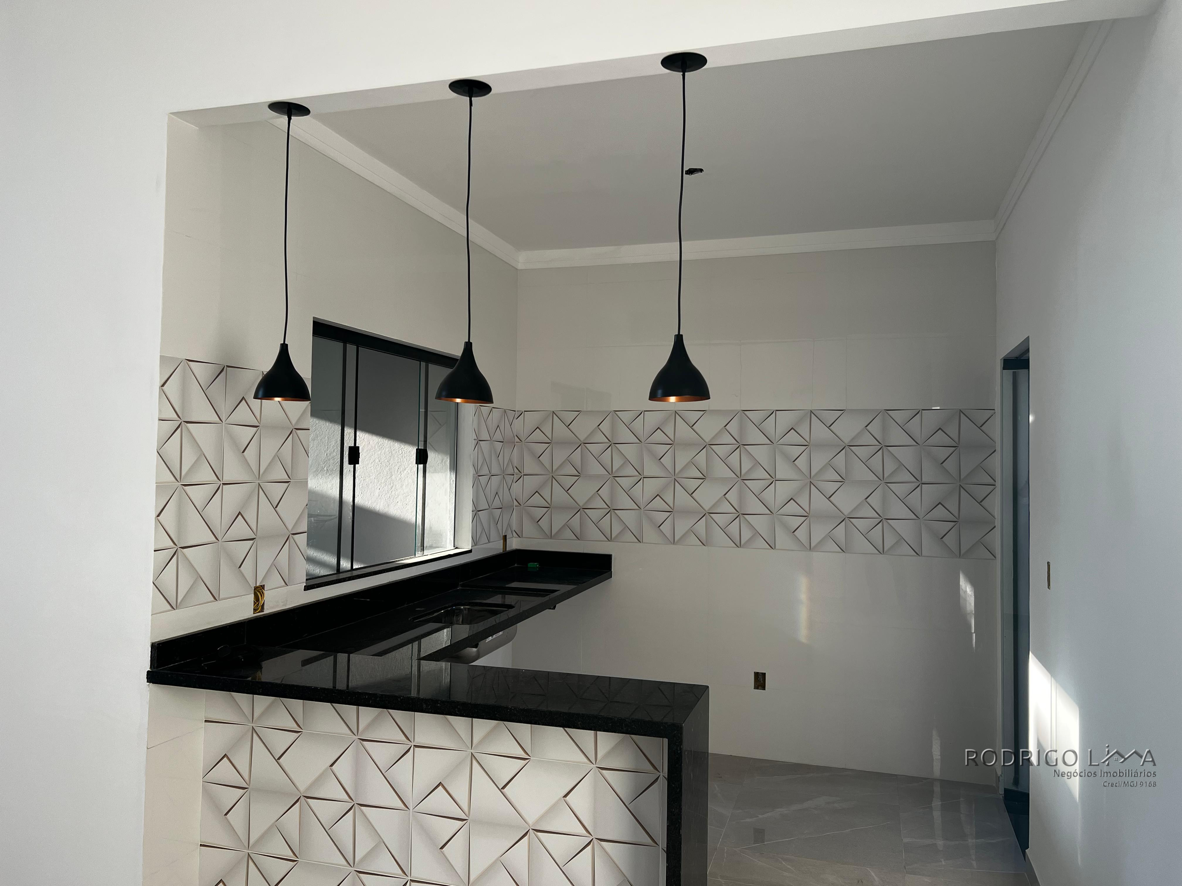 Linda casa nova para venda em São Lourenço MG