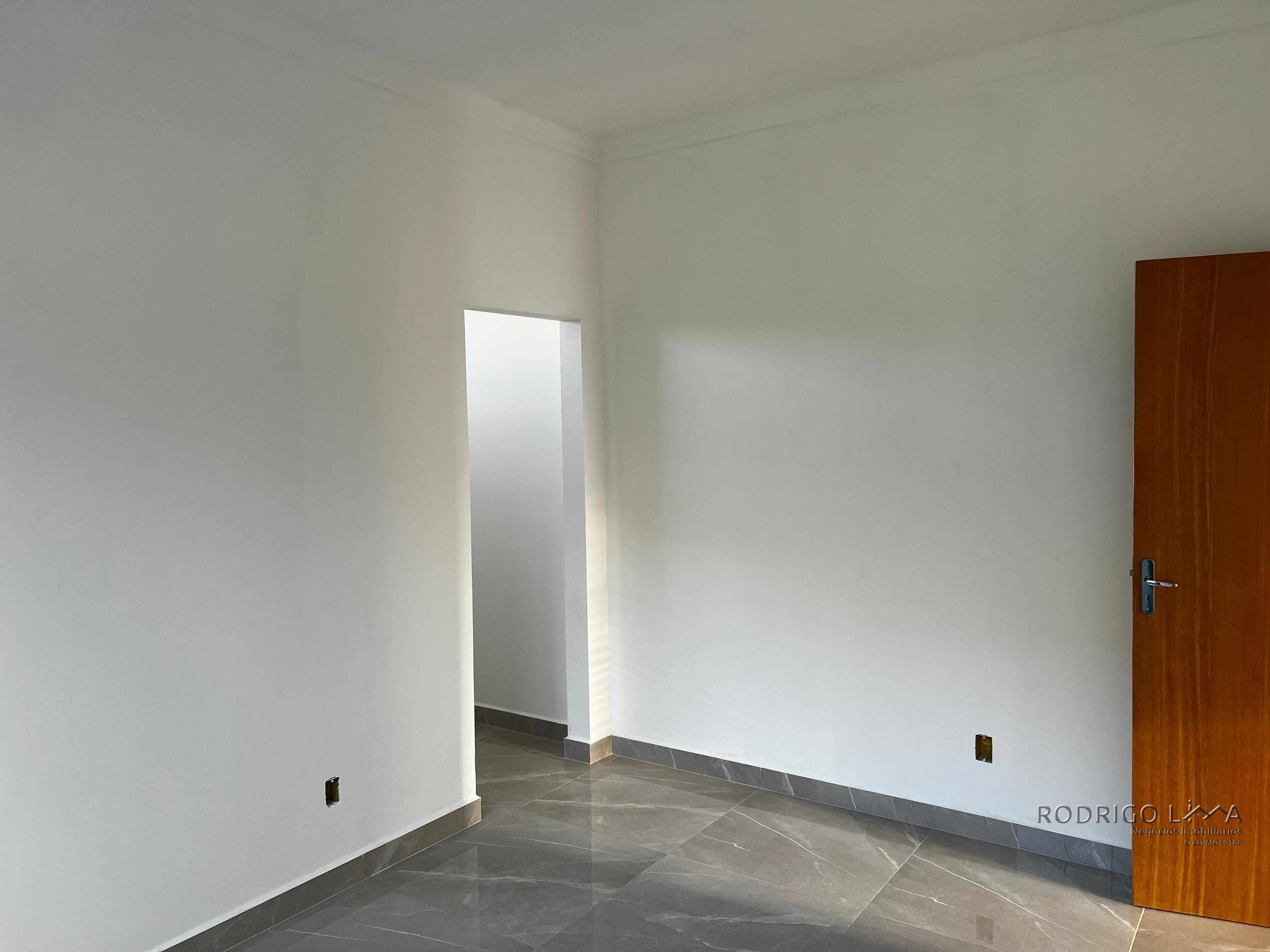 Linda casa nova para venda em São Lourenço MG