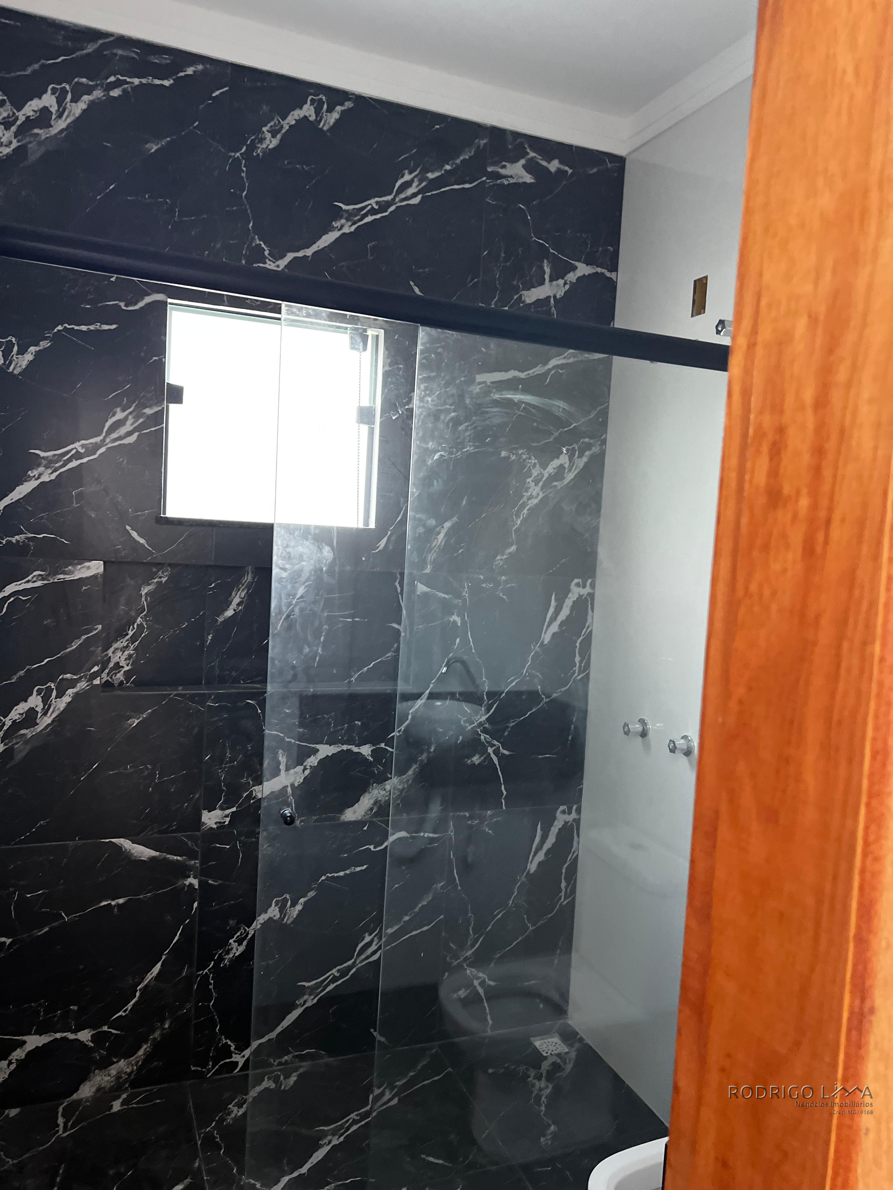 Linda casa nova para venda em São Lourenço MG