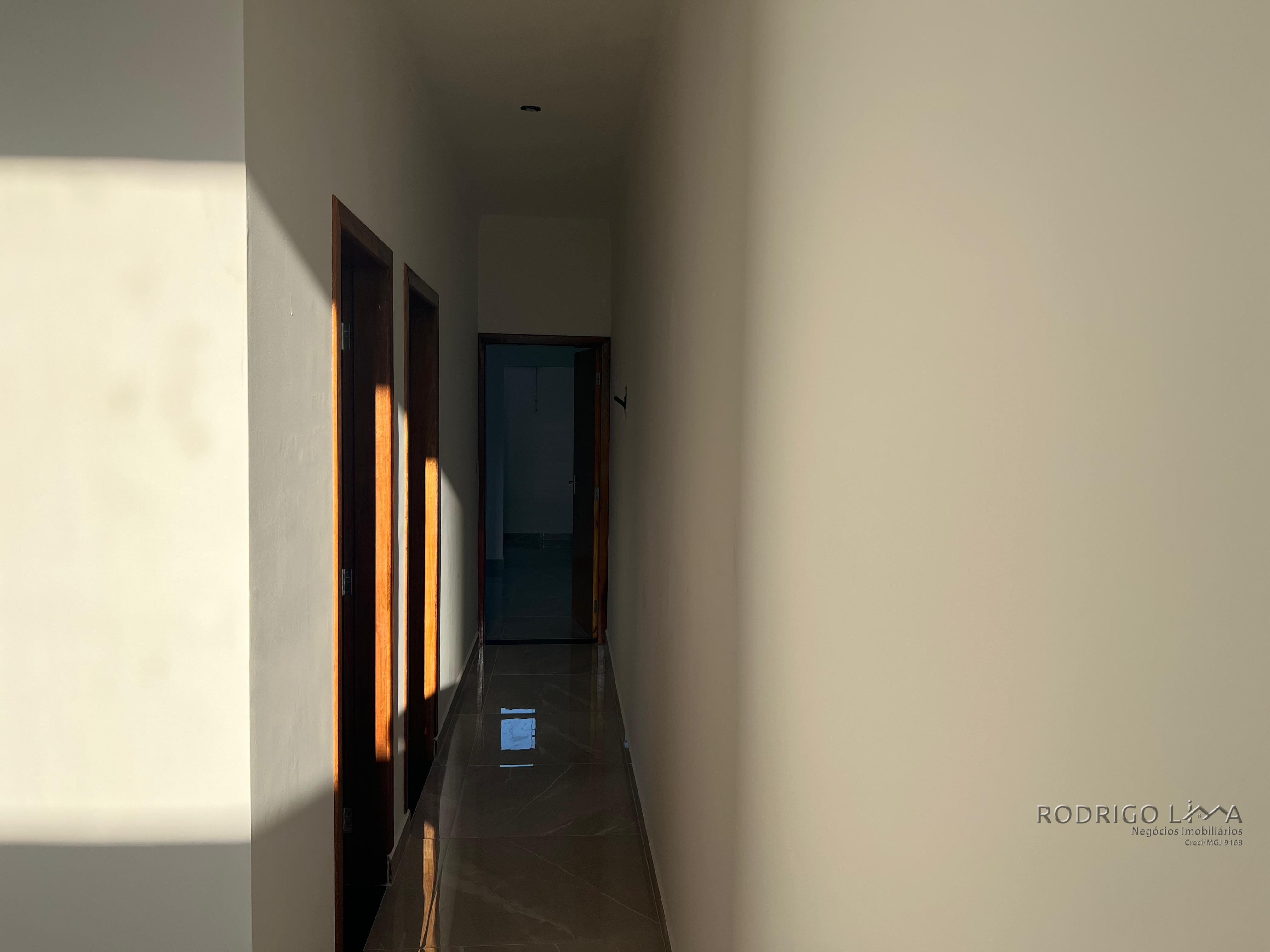 Linda casa nova para venda em São Lourenço MG