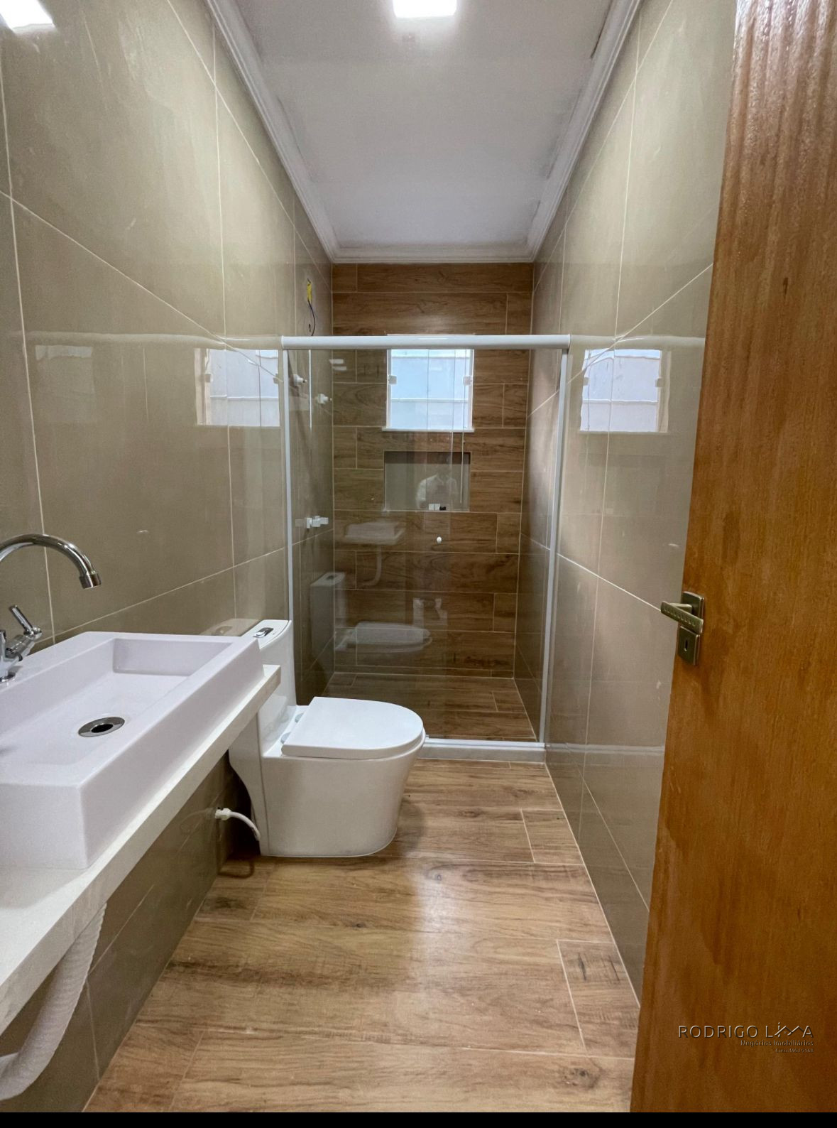 Linda casa para venda em São Lourenço - MG.