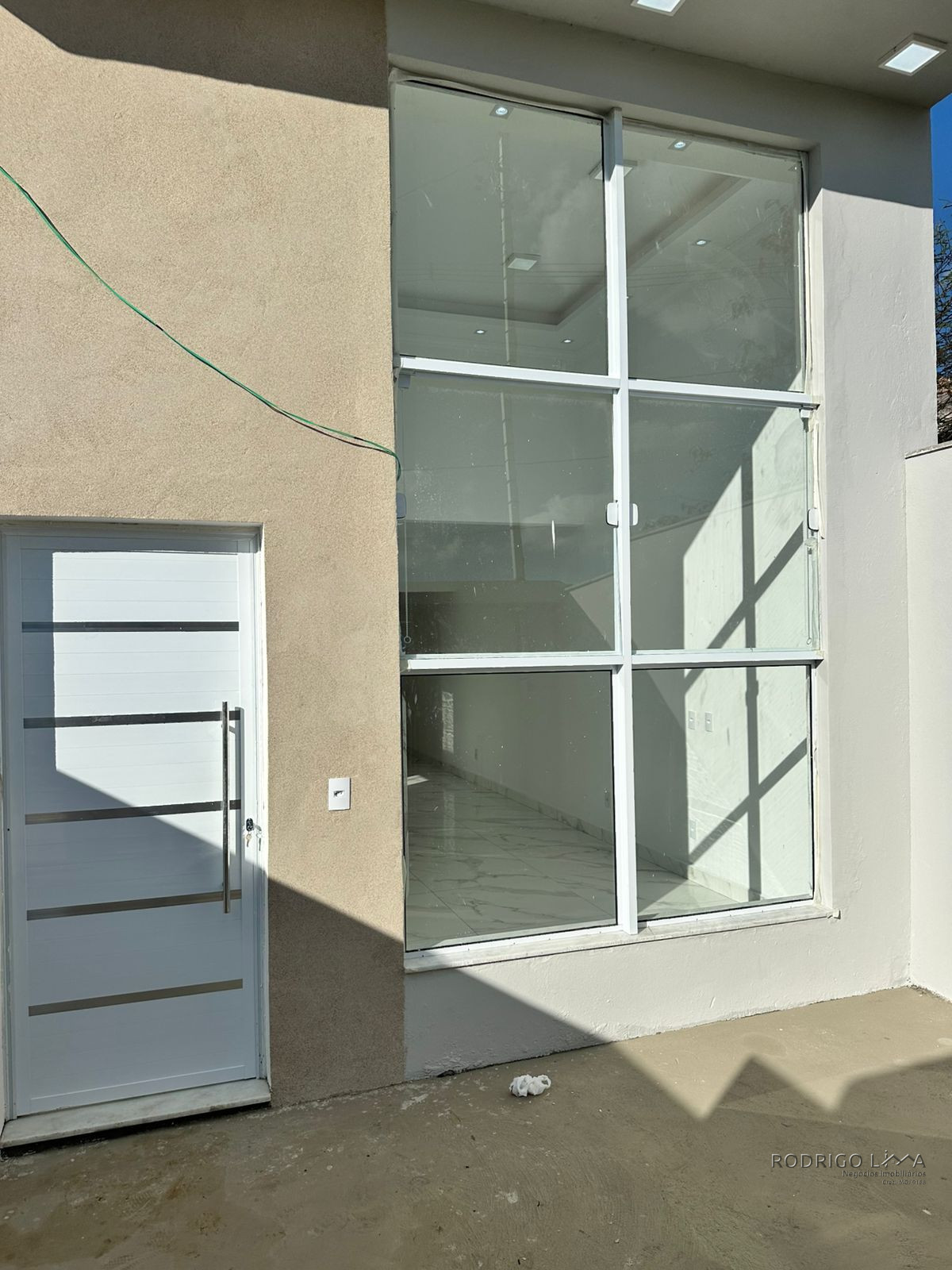 Linda casa para venda em São Lourenço - MG.