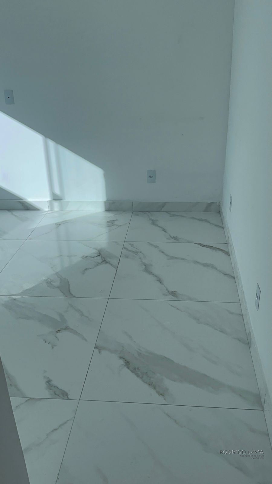 Linda casa para venda em São Lourenço - MG.