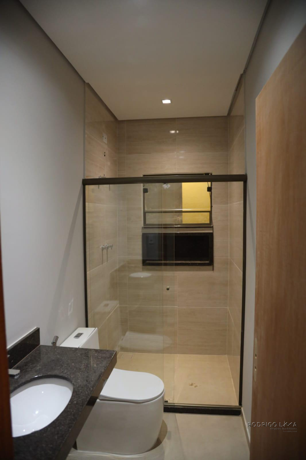 Linda casa para venda em São Lourenço - MG.