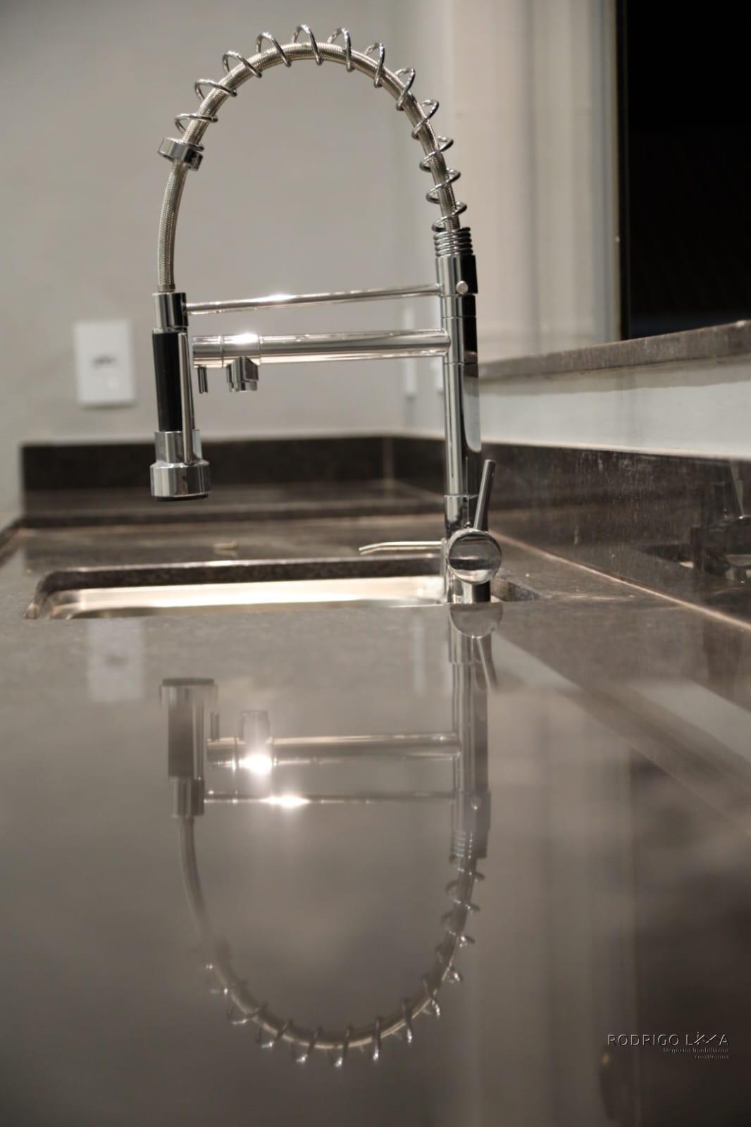 Linda casa para venda em São Lourenço - MG.