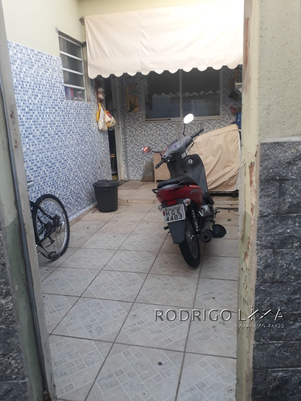 Casa para venda em São Lourenço - MG.