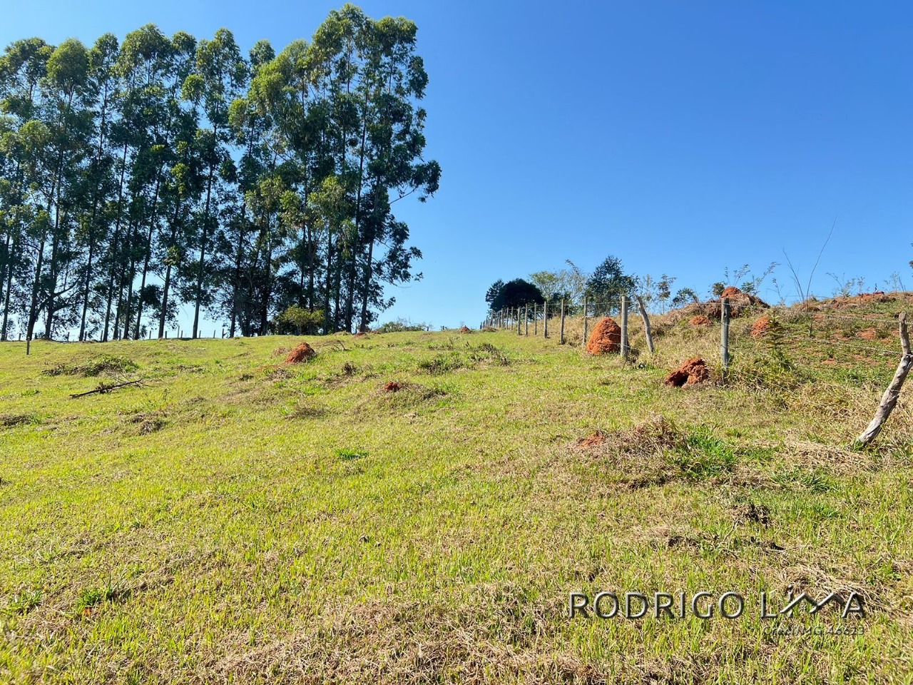 Chácara de 2000m² para venda há 20 minutos de São Lourenço