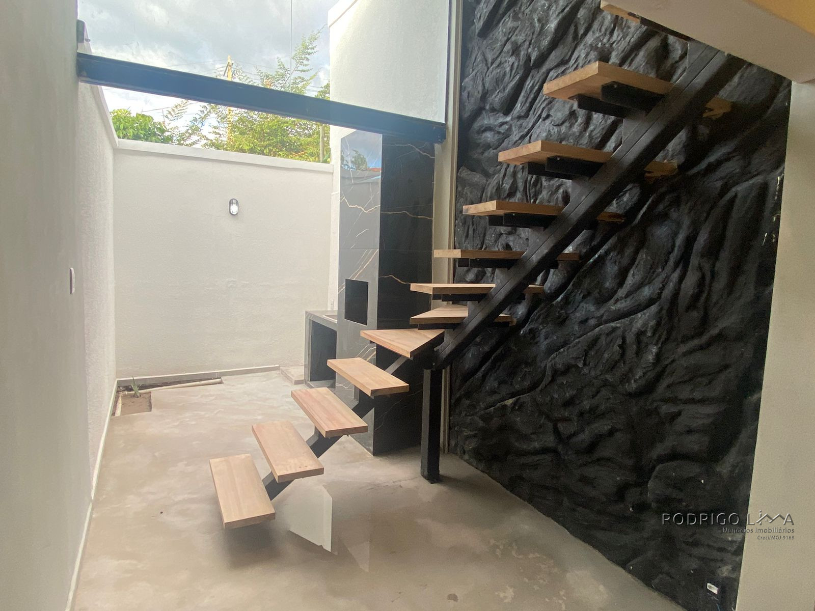 Lindo Loft para venda em São Lourenço - MG.