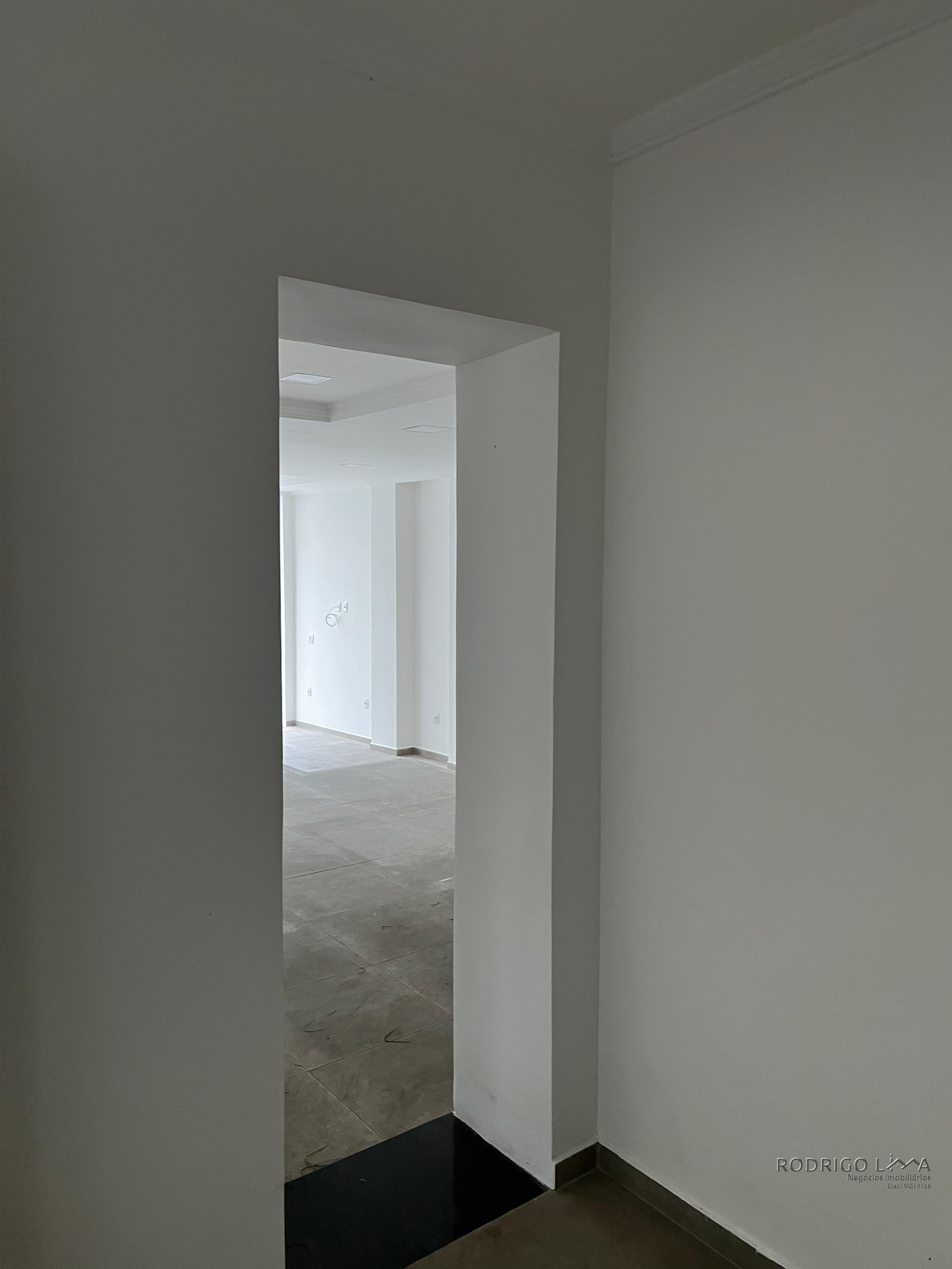 Loja para venda no centro de São Lourenço - MG.