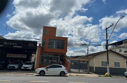 Prédio Comercial para locação em São Lourenço - Mg