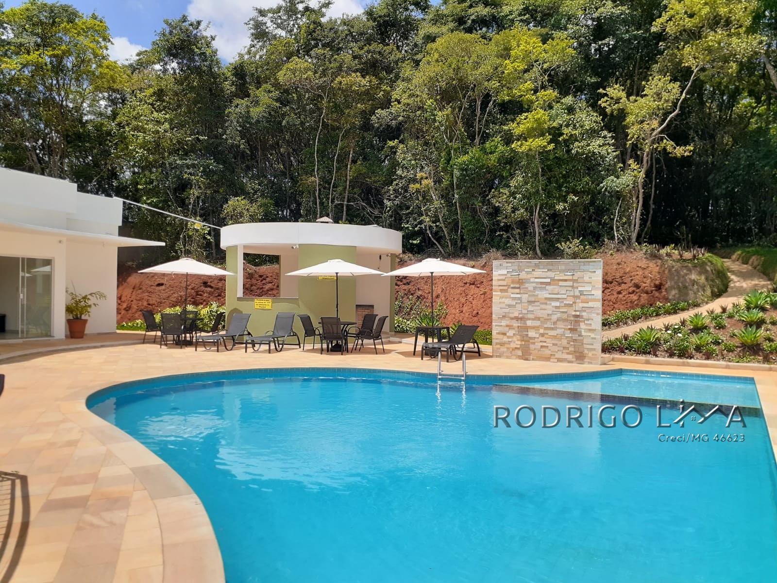 Lote para venda no condomínio Colinas do Sol em Carmo de Minas - MG.