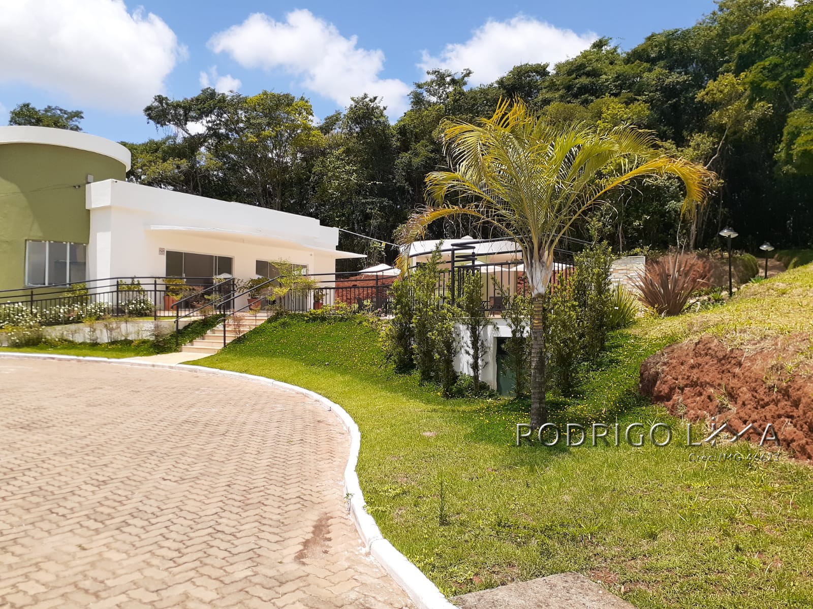 Lote para venda no condomínio Colinas do Sol em Carmo de Minas - MG.