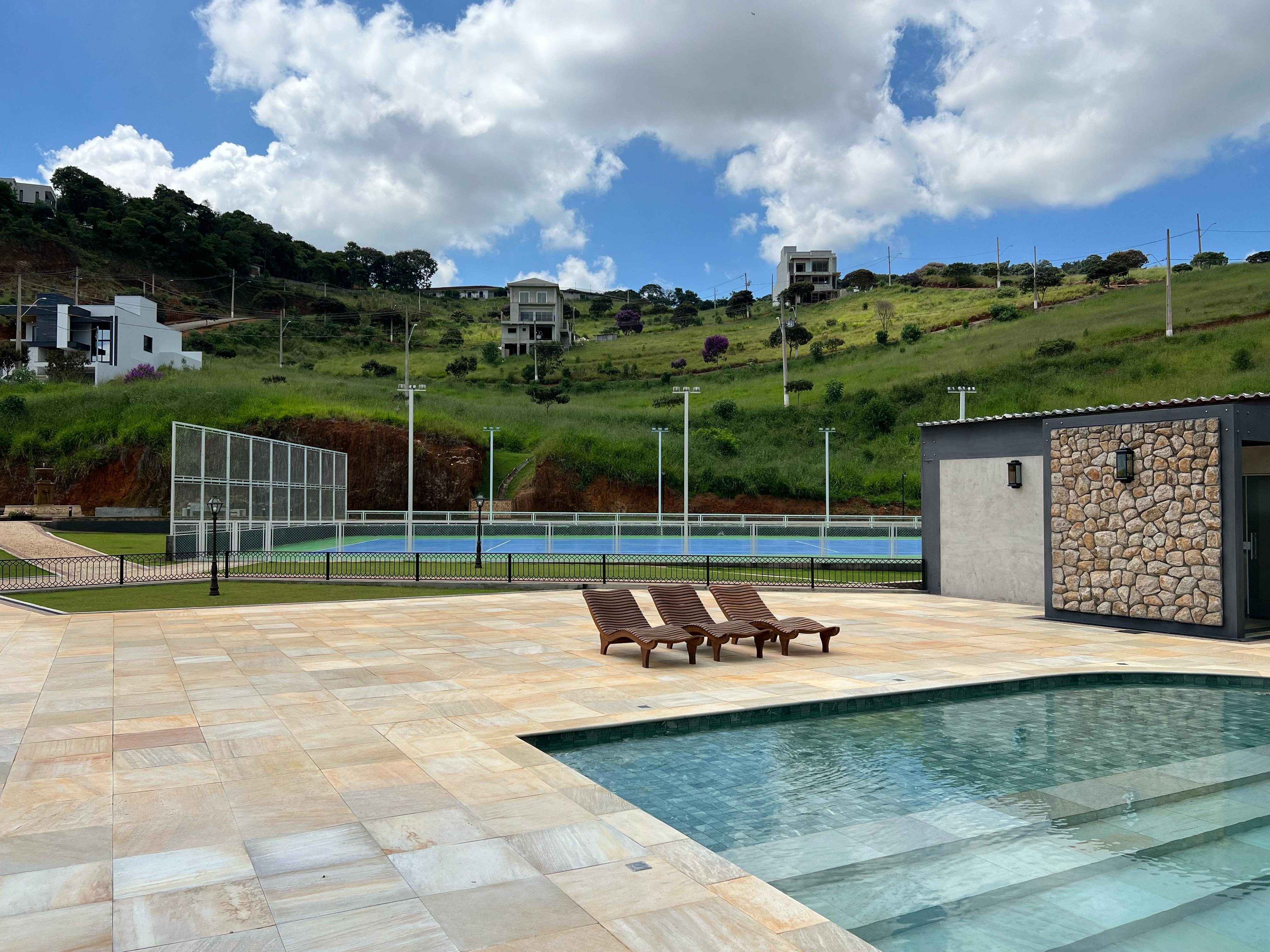 Lote para venda no melhor condomínio em São Lourenço - MG.