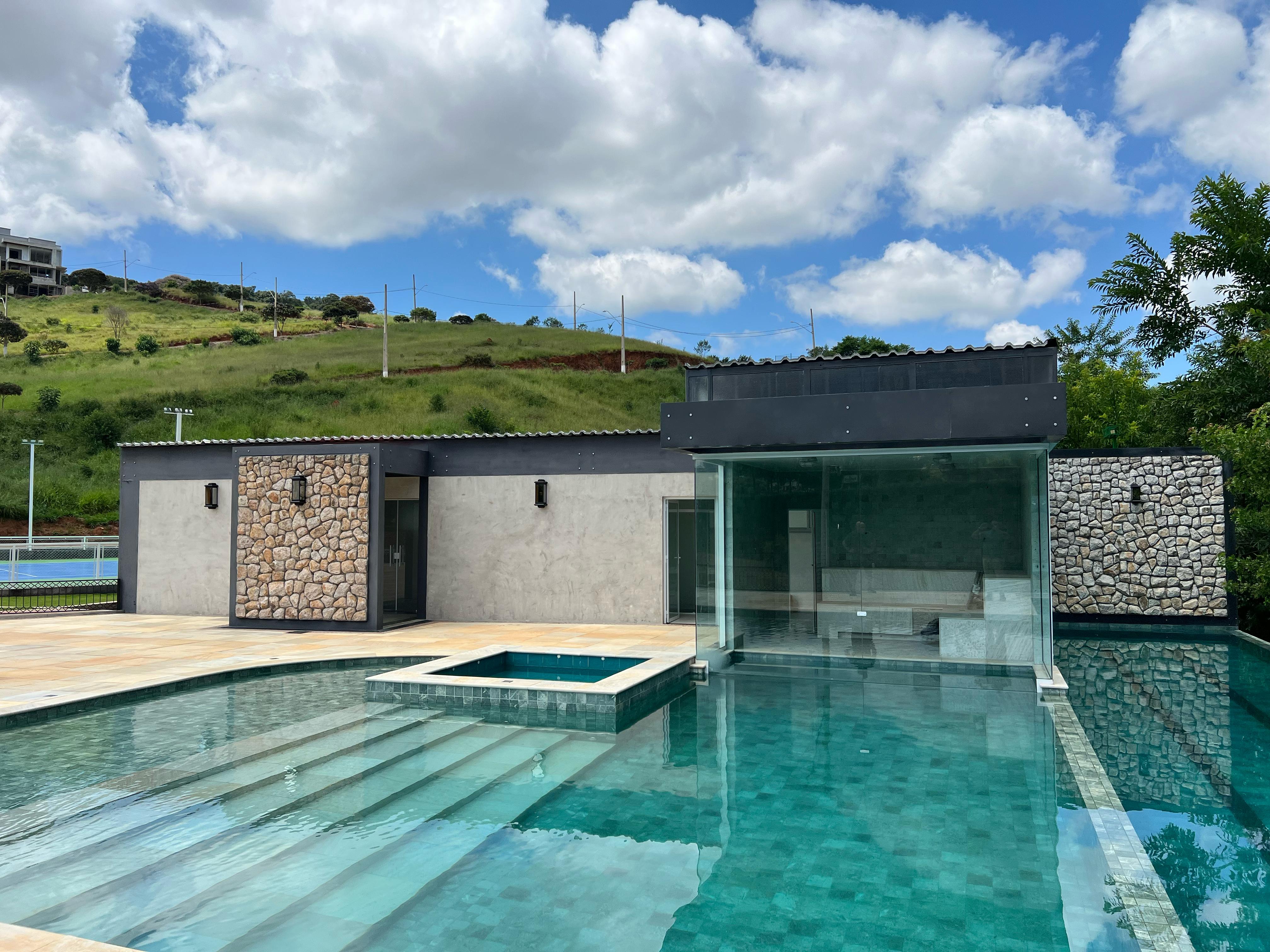 Lote para venda no melhor condomínio em São Lourenço - MG.