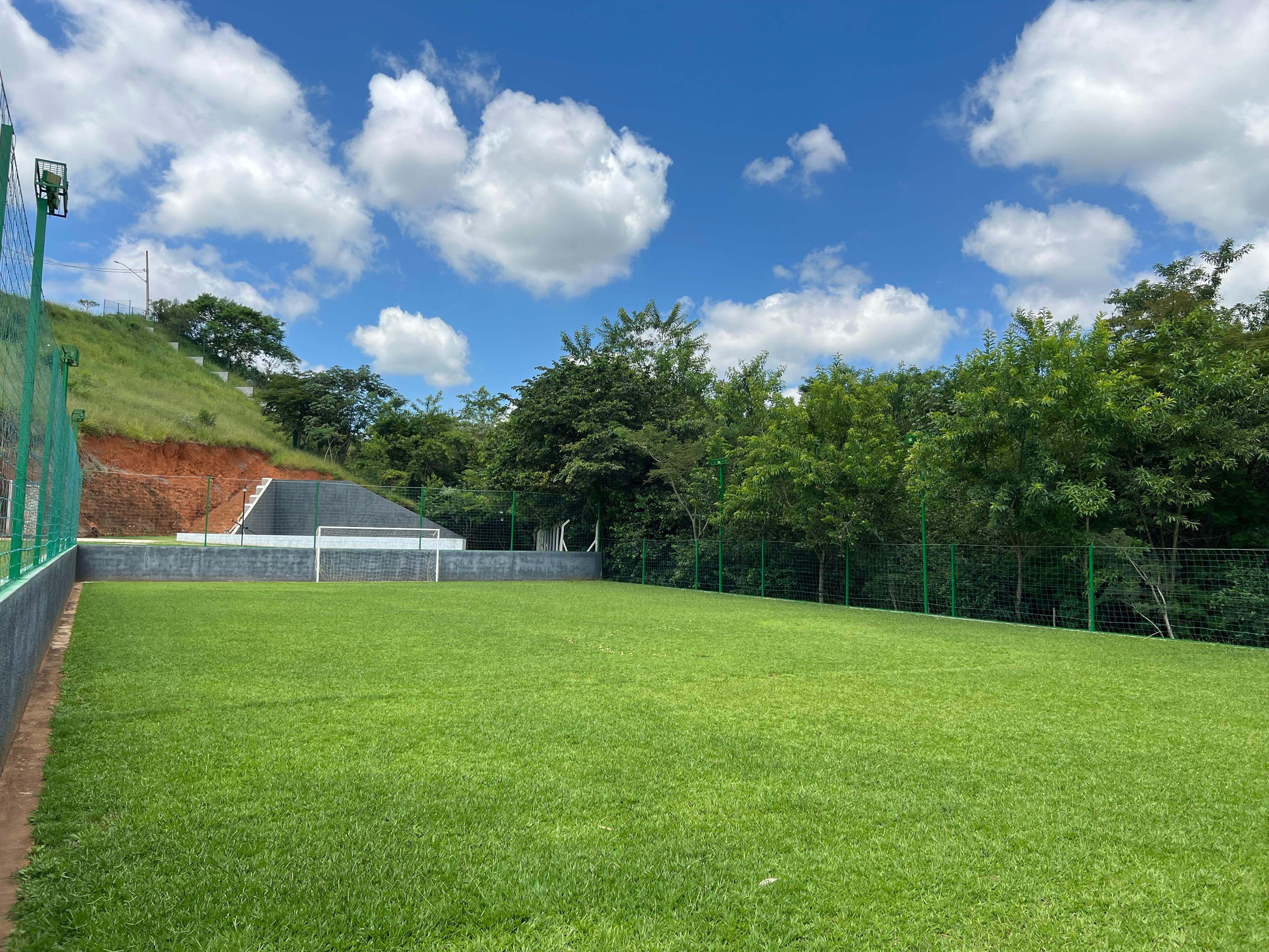 Lote para venda no melhor condomínio em São Lourenço - MG.