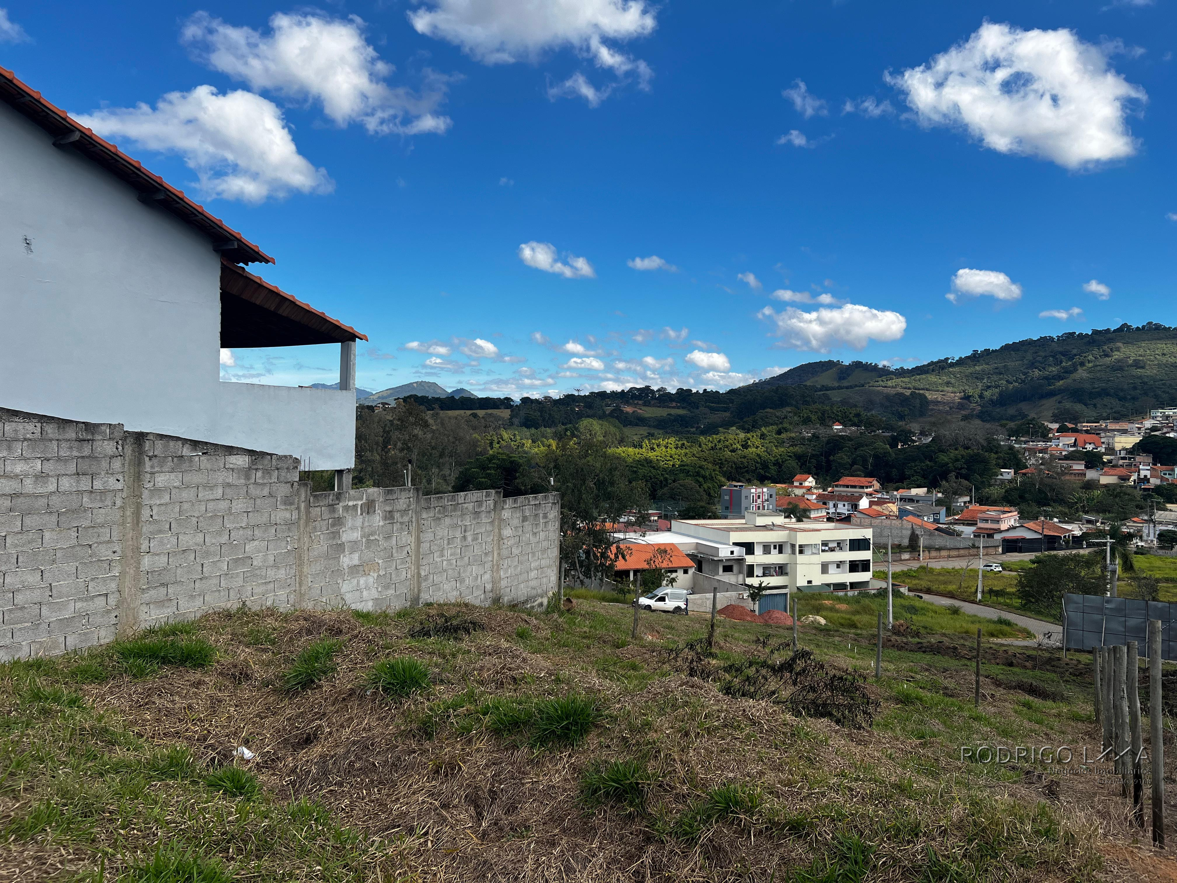 Lote para venda em São Lourenço - MG.