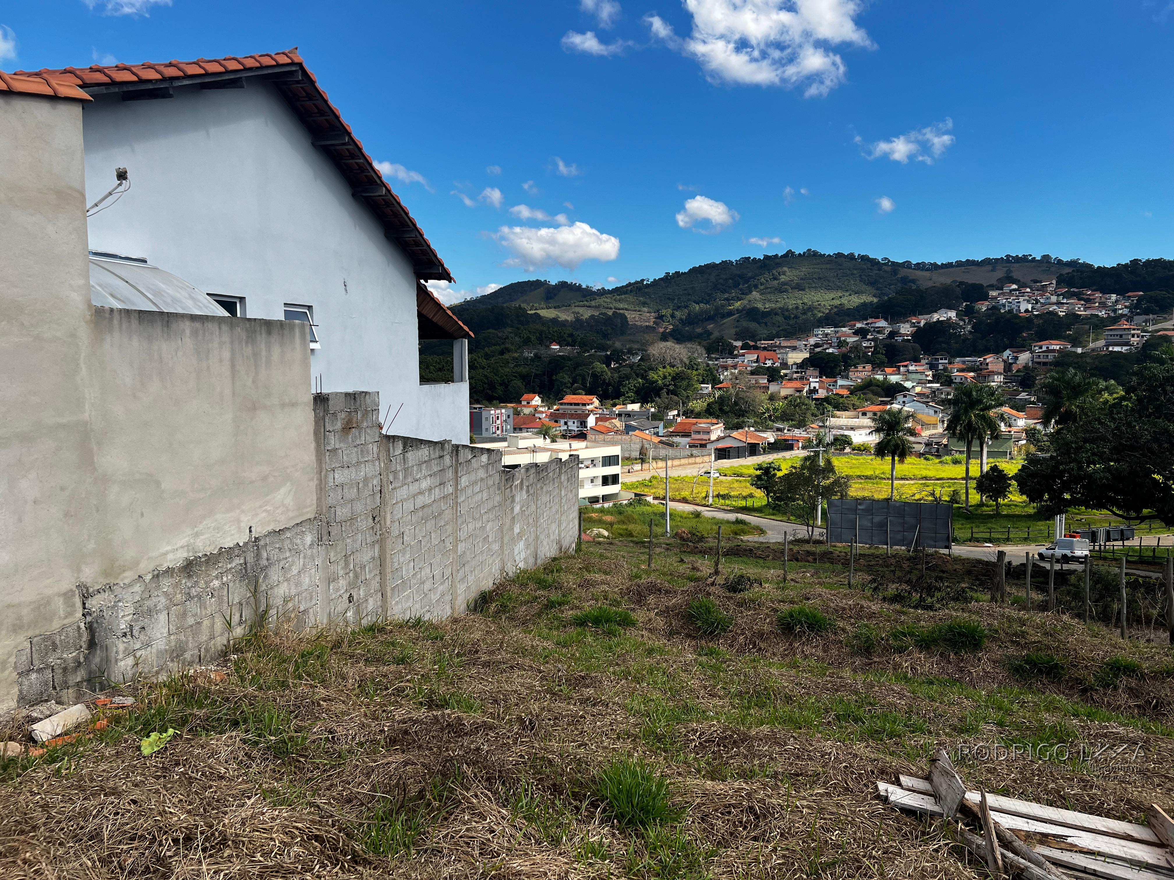 Lote para venda em São Lourenço - MG.