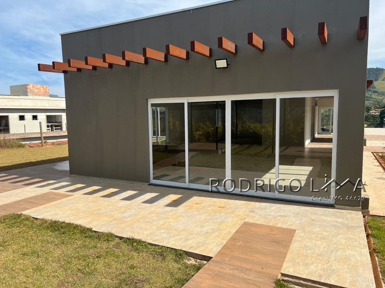 Lote no condomínio Altos da Serra para venda em São Lourenço - MG.