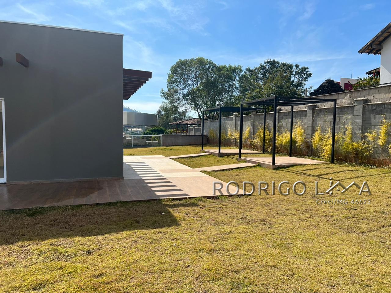 Lote no condomínio Altos da Serra para venda em São Lourenço - MG.