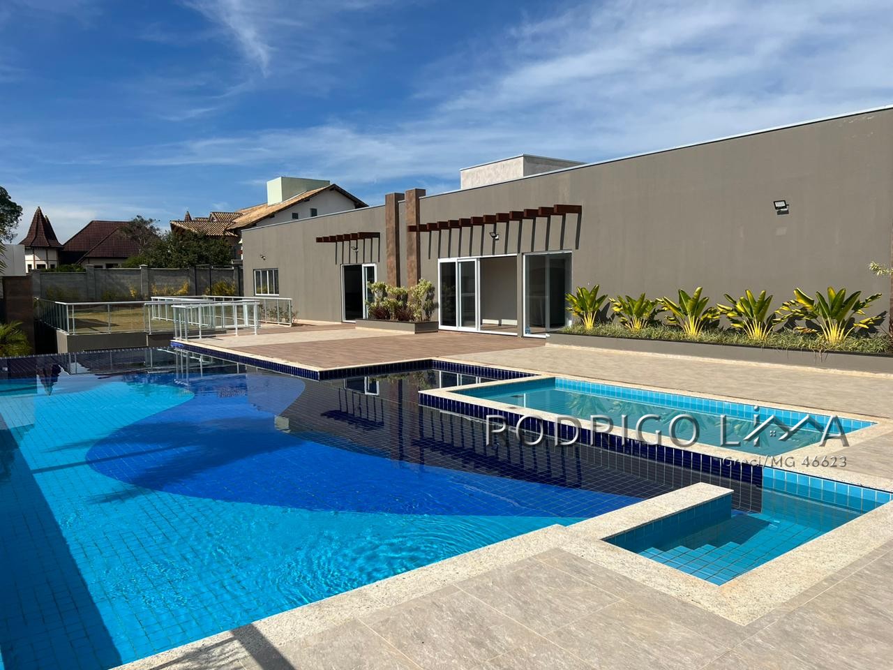 Lote no condomínio Altos da Serra para venda em São Lourenço - MG.