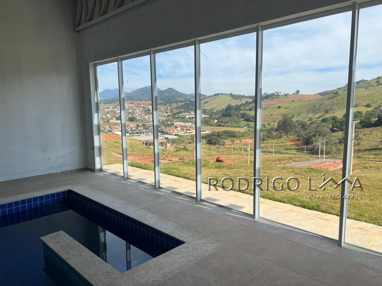 Lote no condomínio Altos da Serra para venda em São Lourenço - MG.