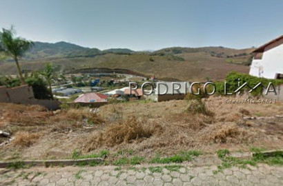 Lote em área nobre para venda em São Lourenço - MG.