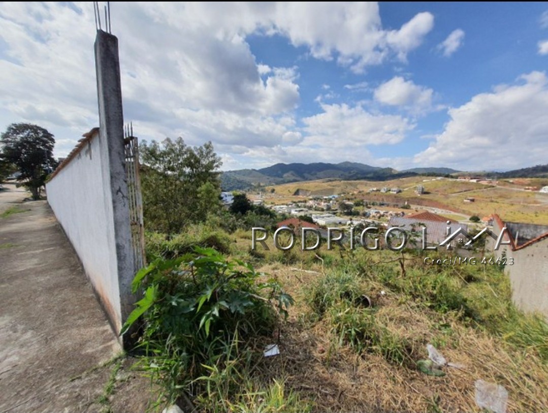 Lote em área nobre para venda em São Lourenço - MG.