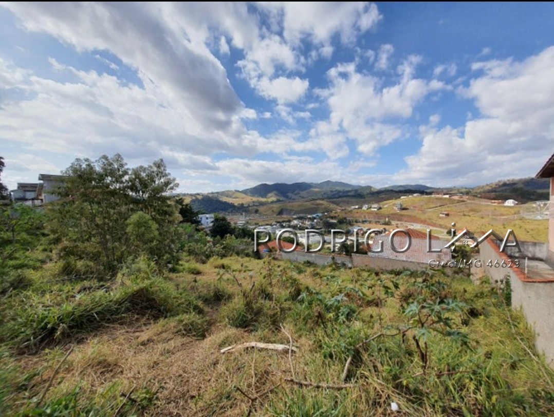 Lote em área nobre para venda em São Lourenço - MG.