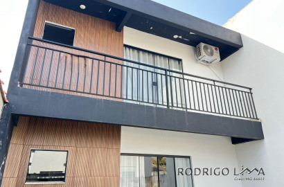 Lindo sobrado para venda em São Lourenço - MG.