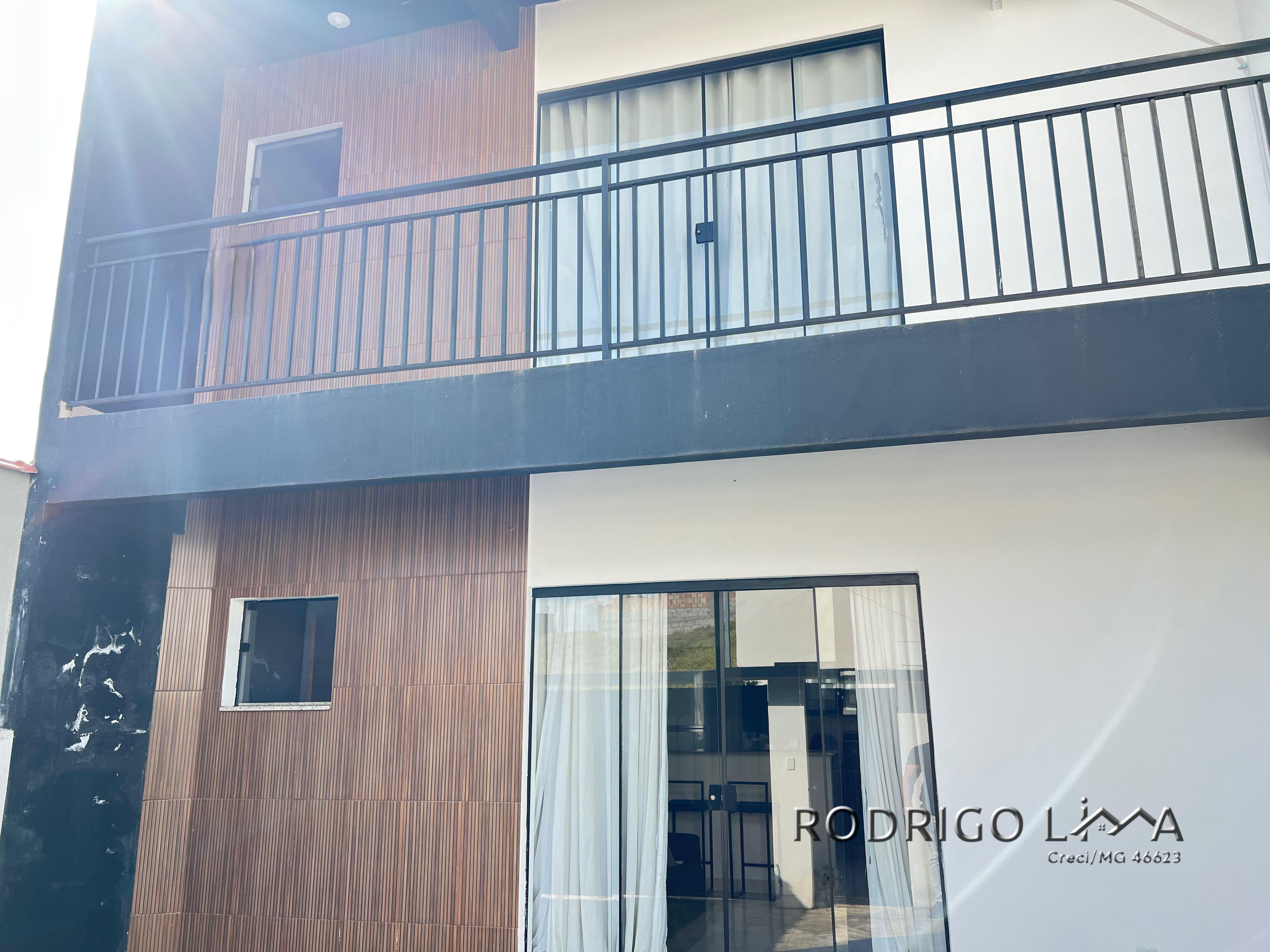 Lindo sobrado para venda em São Lourenço - MG.