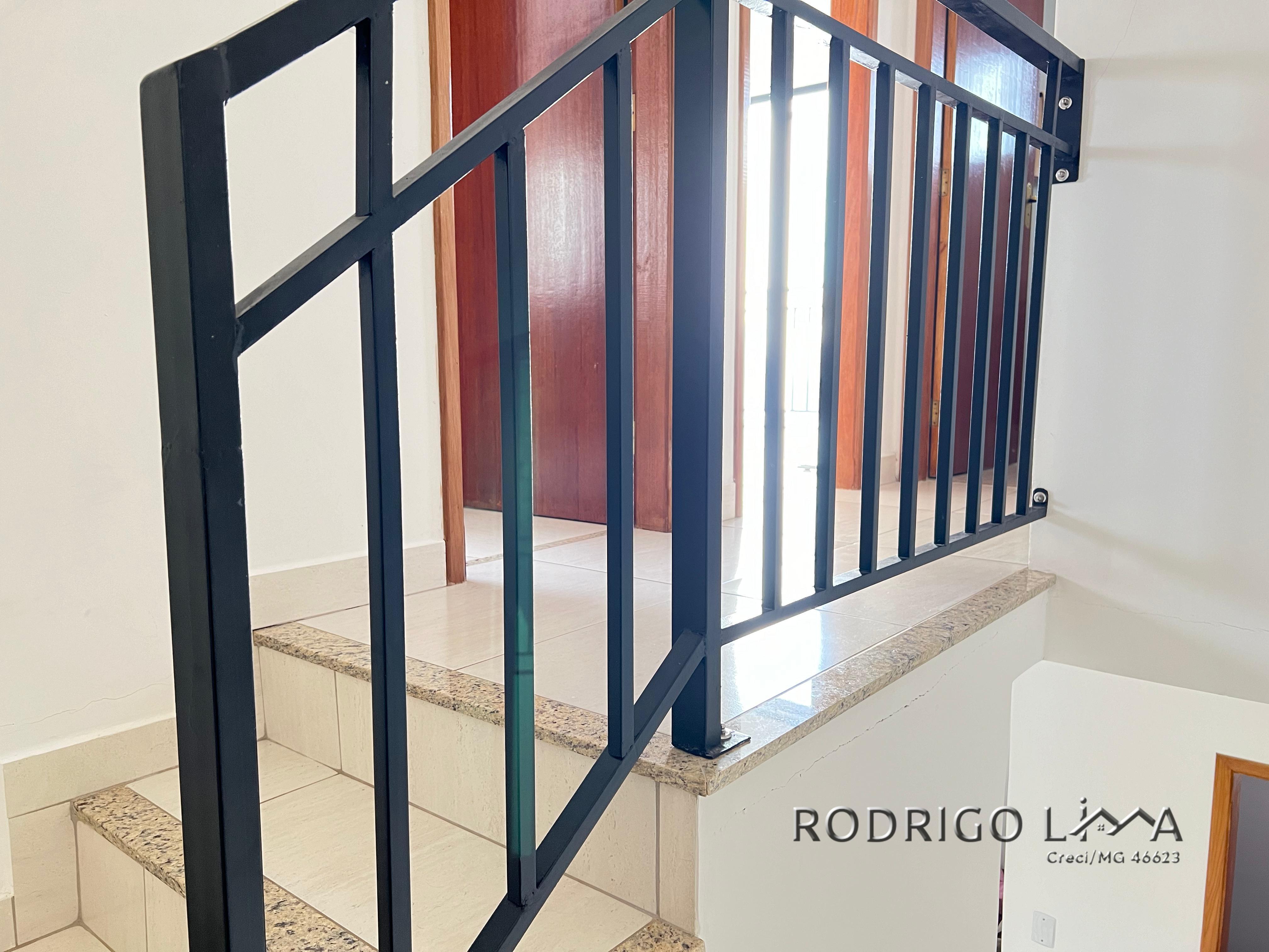 Lindo sobrado para venda em São Lourenço - MG.