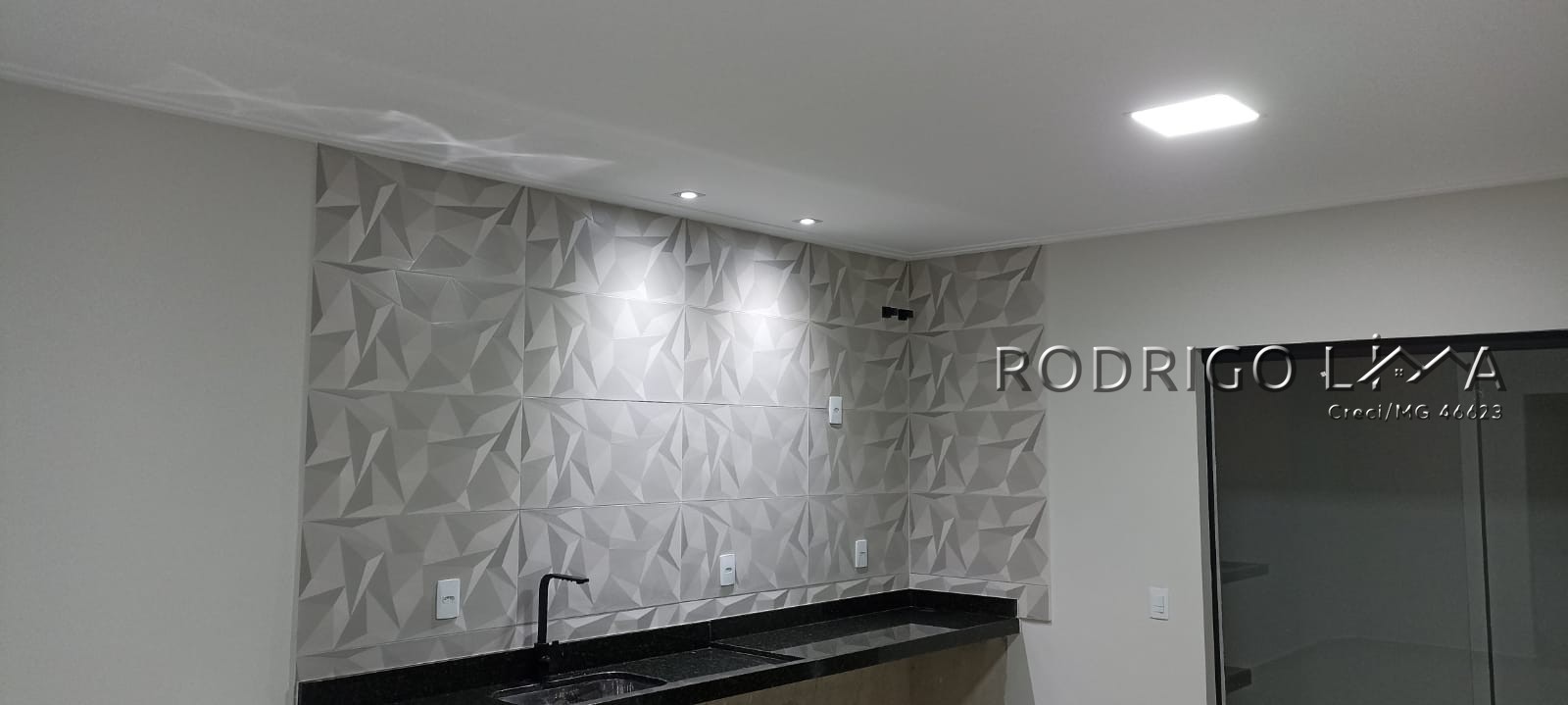 Lindo sobrado de esquina para venda em São Lourenço - MG.