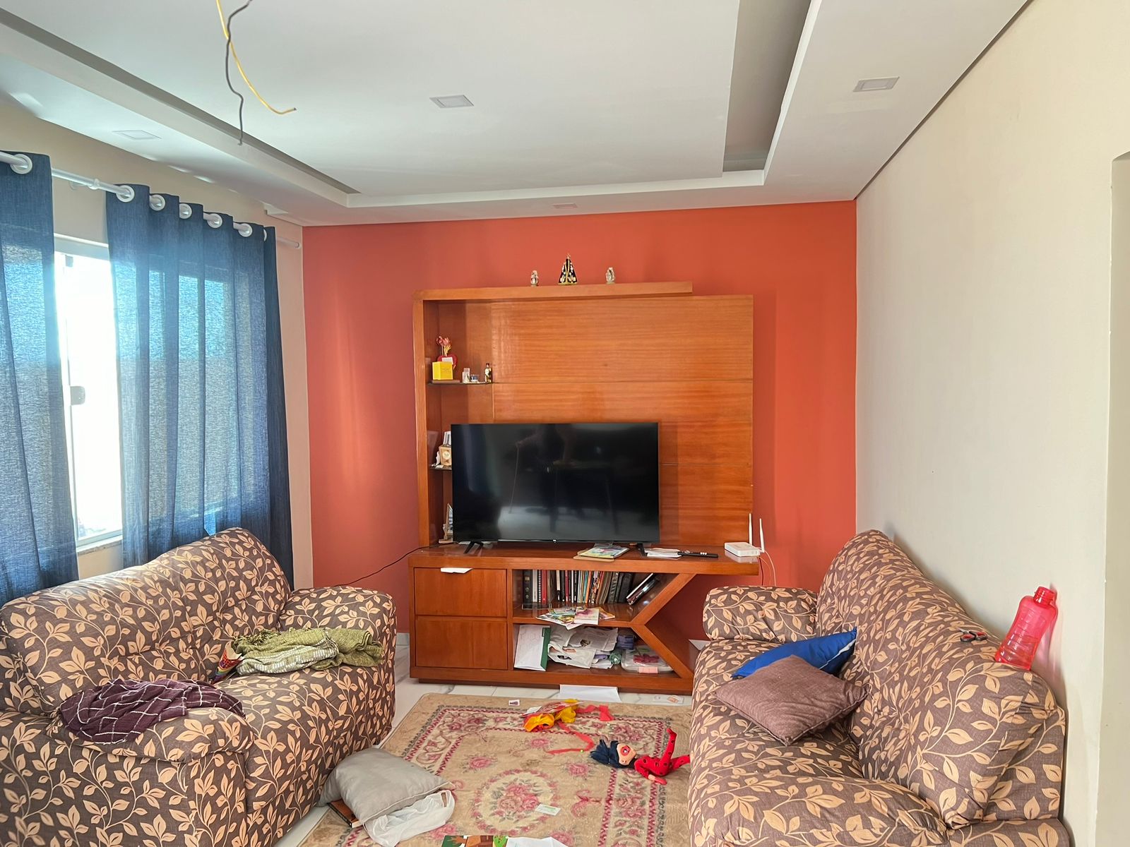 Sobrado para venda em São Lourenço - MG.