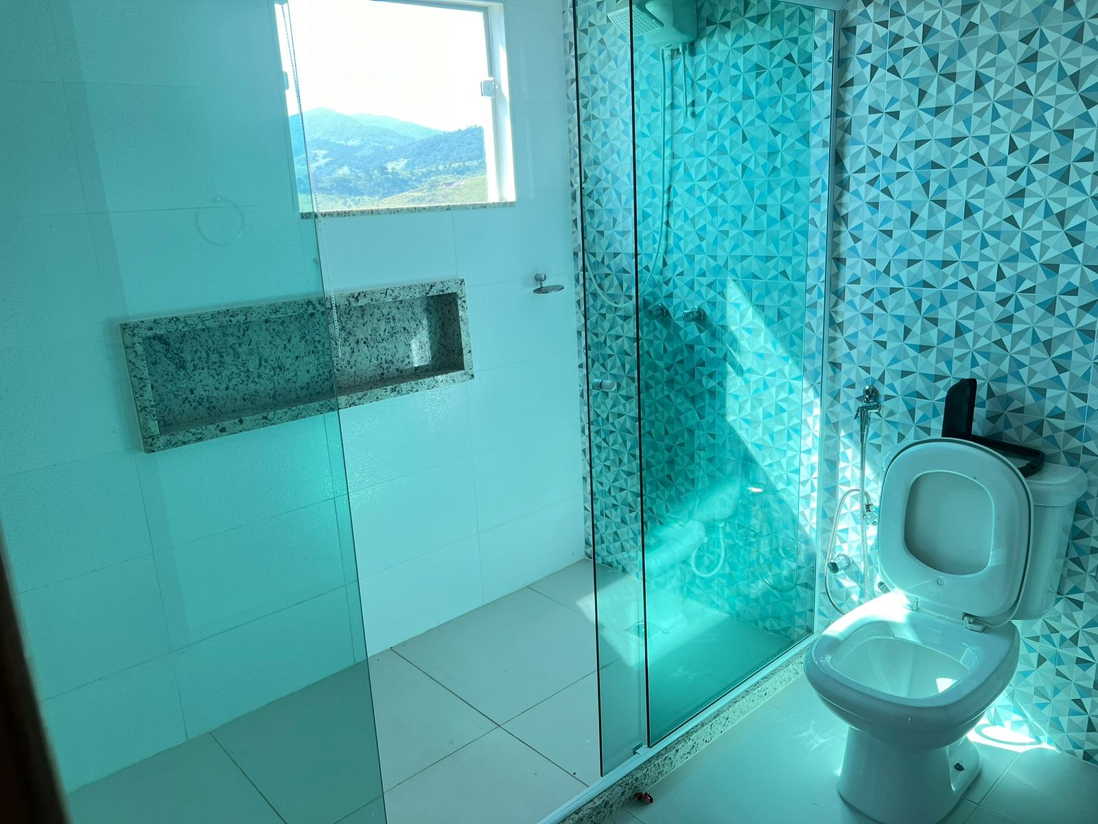 Sobrado para venda em São Lourenço - MG.