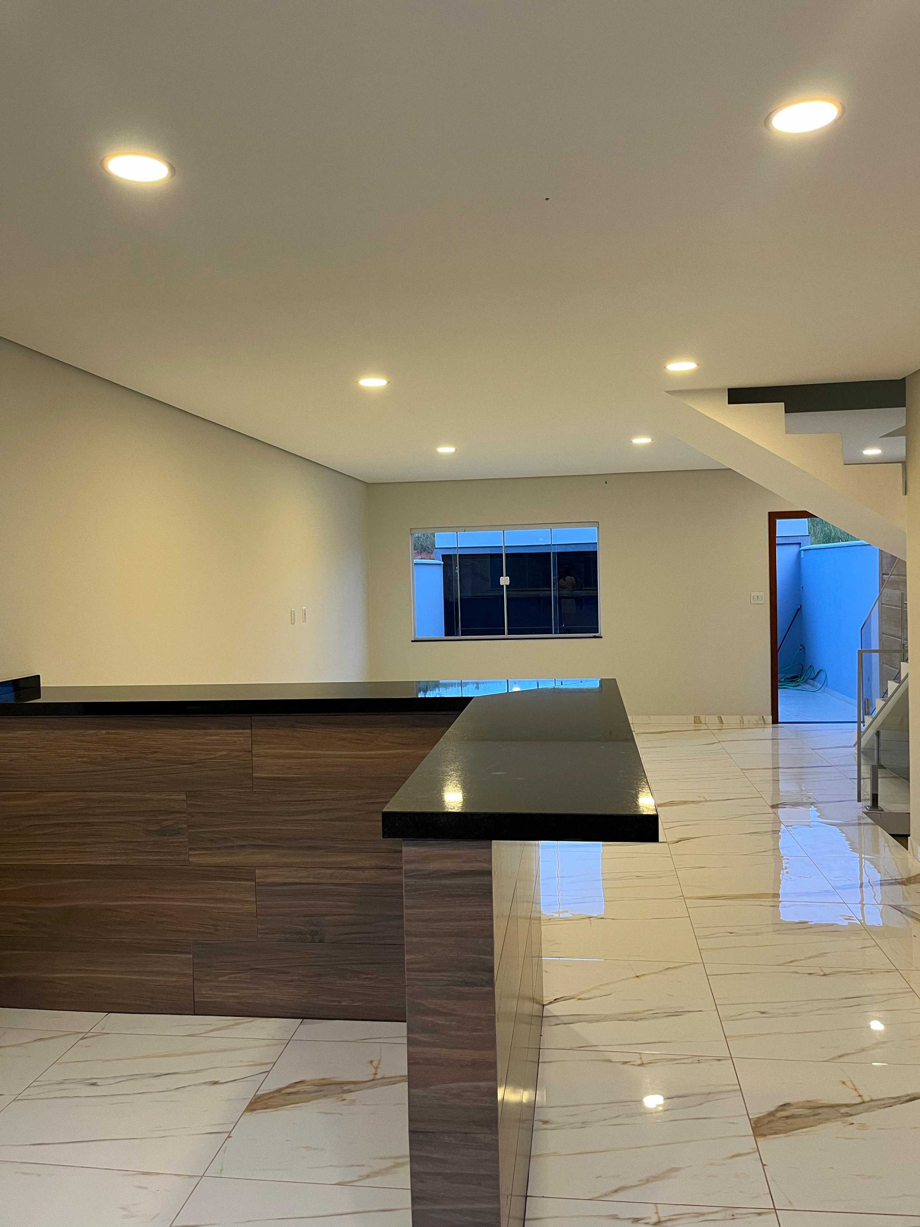 Lindo sobrado para venda em São Lourenço - MG.