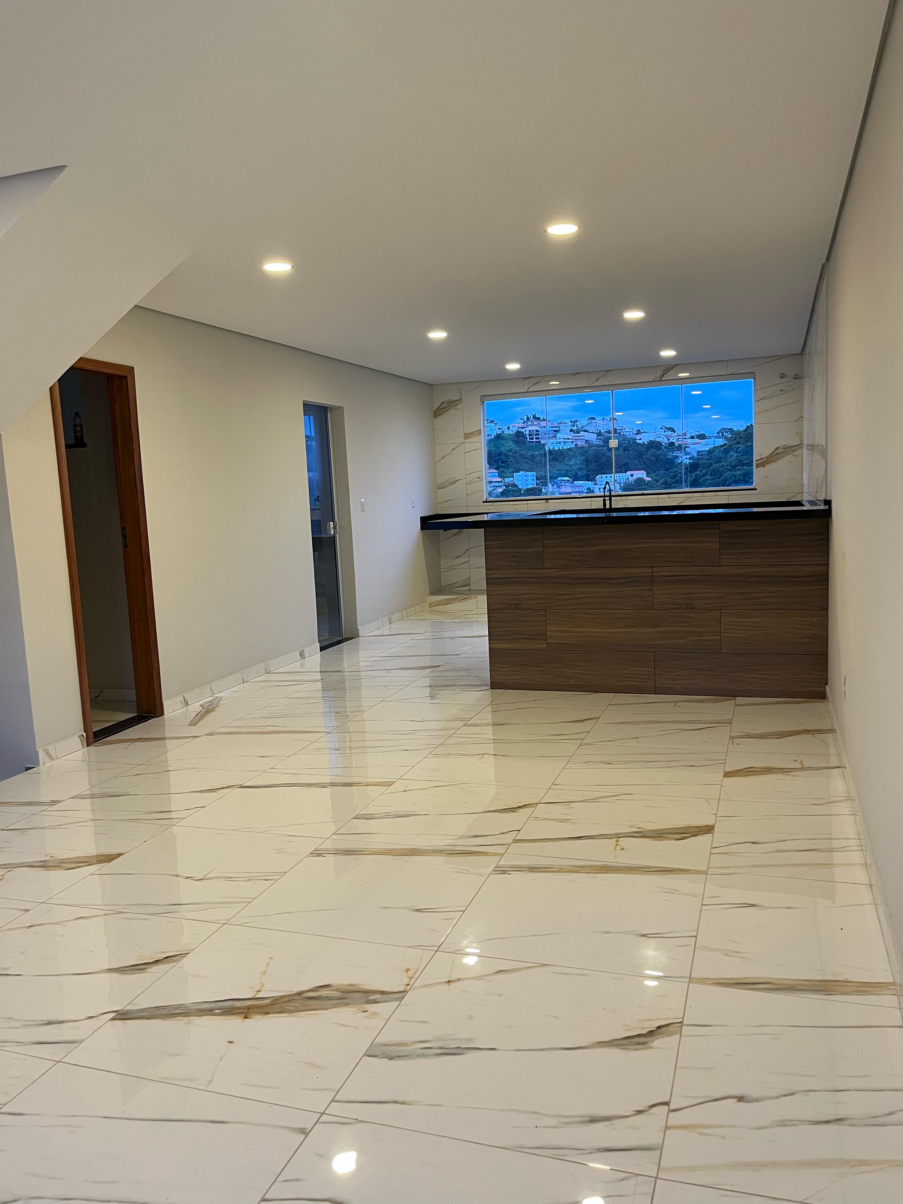 Lindo sobrado para venda em São Lourenço - MG.