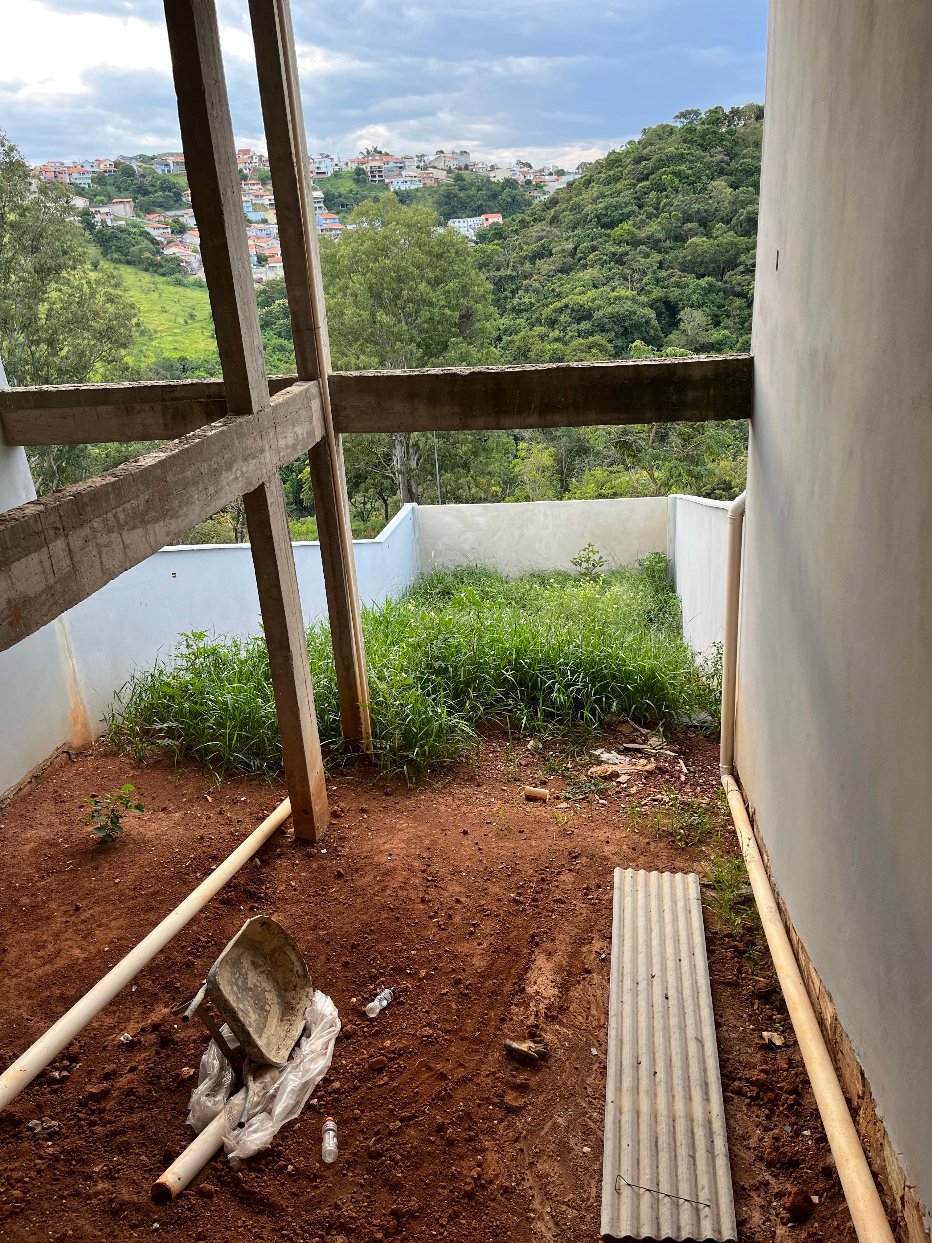 Lindo sobrado para venda em São Lourenço - MG.