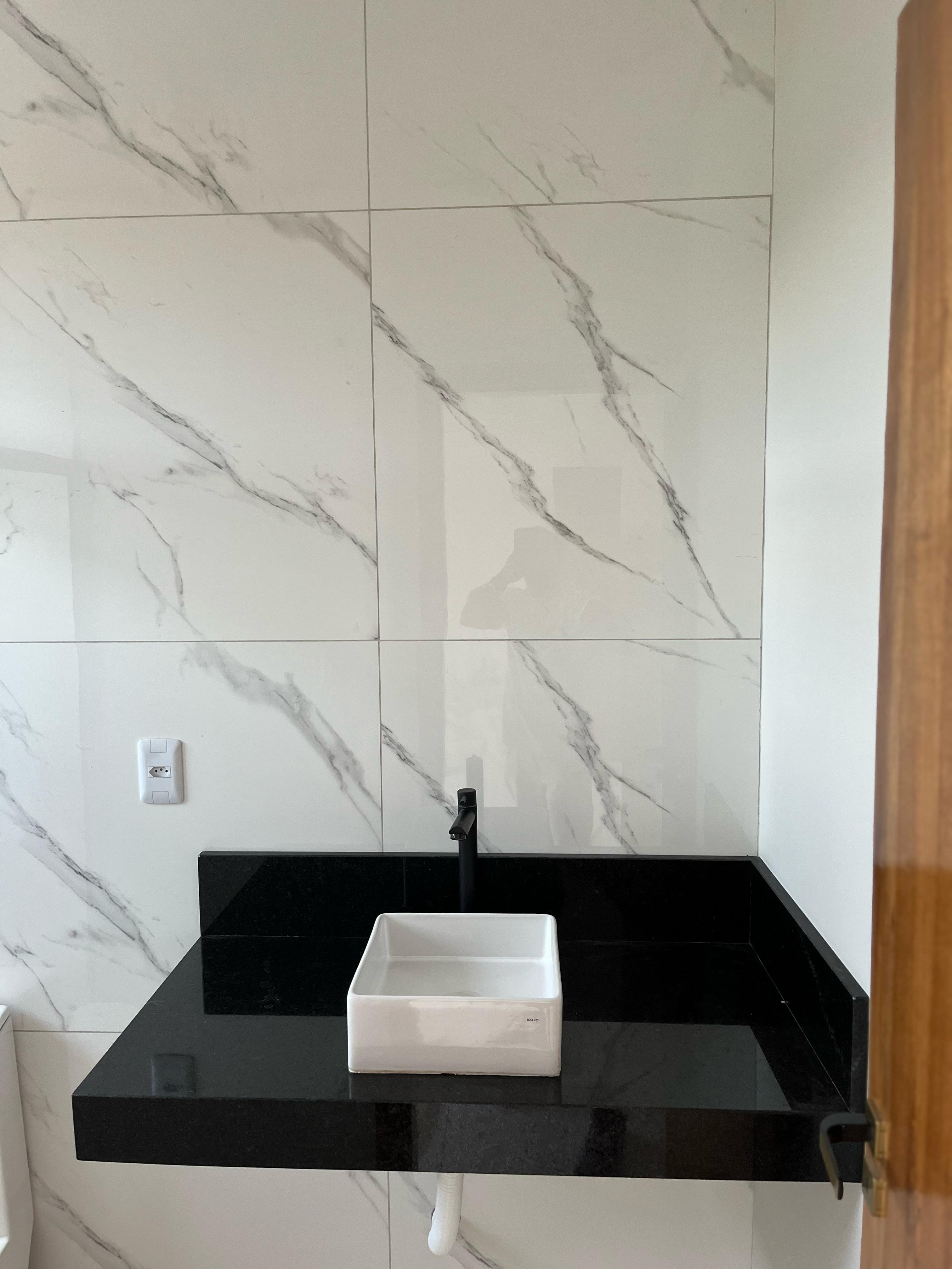 Lindo sobrado para venda em São Lourenço - MG.